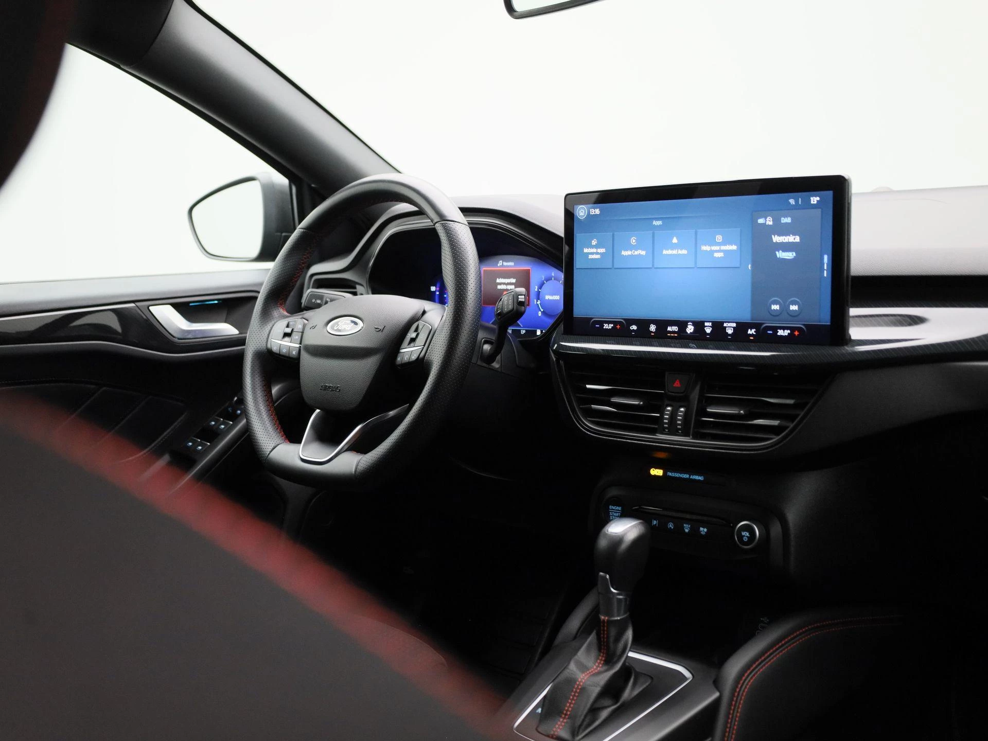 Ford Focus Wagon 1.0 EcoBoost Hybrid ST Line X