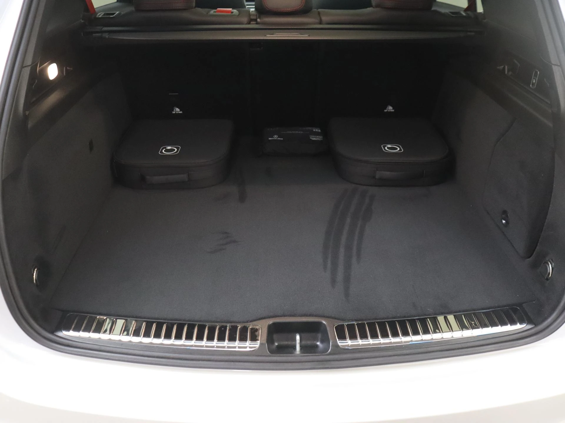 Mercedes-Benz-GLE-image-30