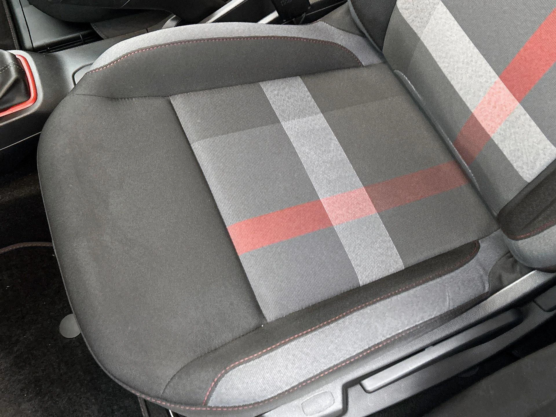 Dacia-Duster-image-12