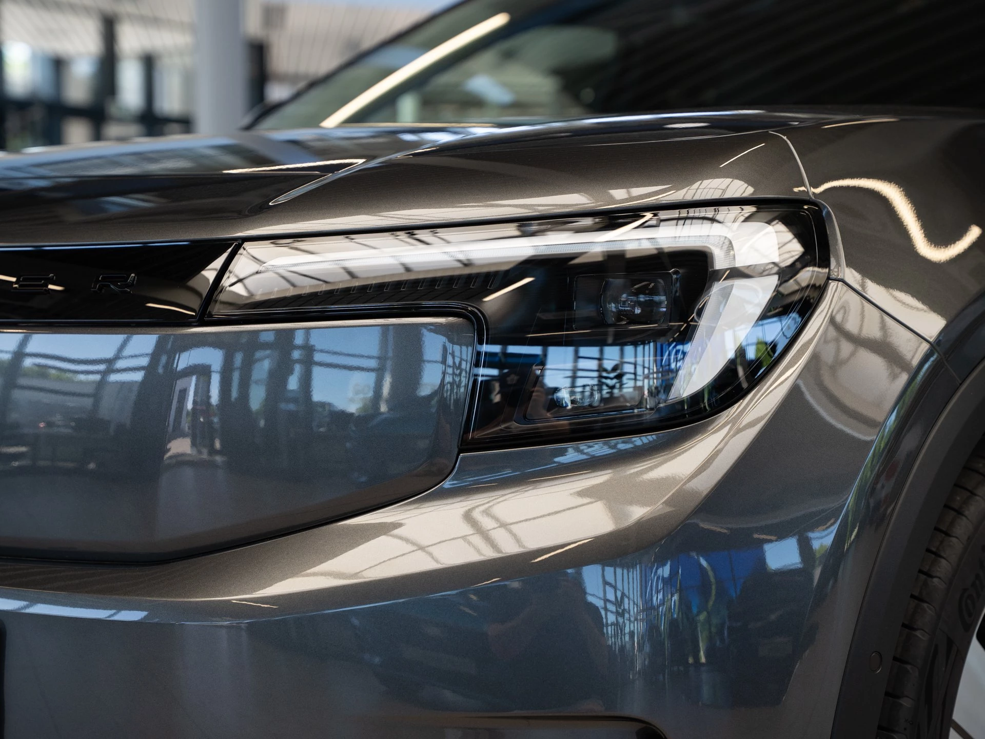 Ford Explorer Premium Extended Range 77kWh RWD WÄRMEPUMPE*AHK*FAS.PKT*KLIMAAUT*LED