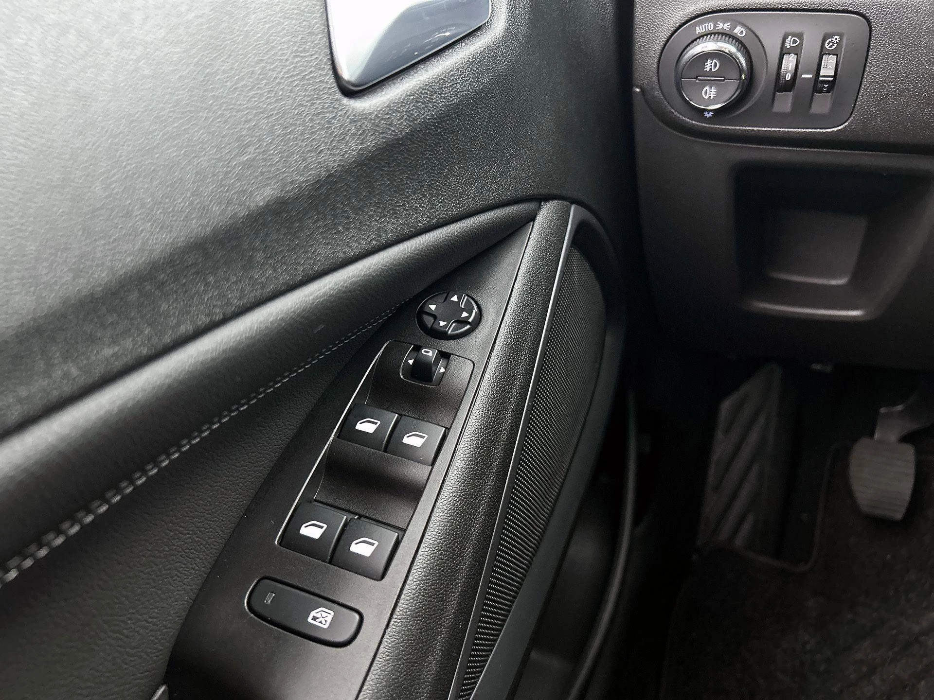 Opel-Crossland-image-28