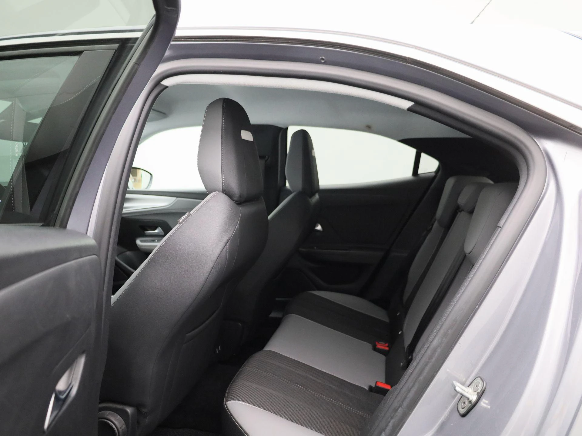 Opel-Mokka-image-11