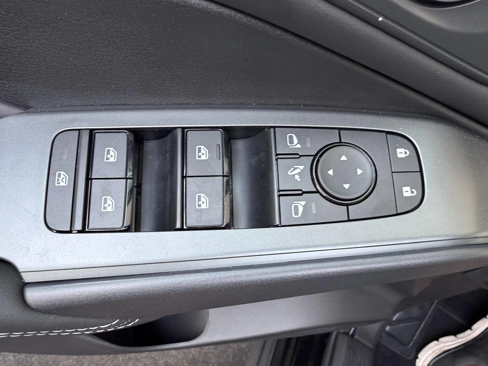Nissan-QASHQAI-image-27