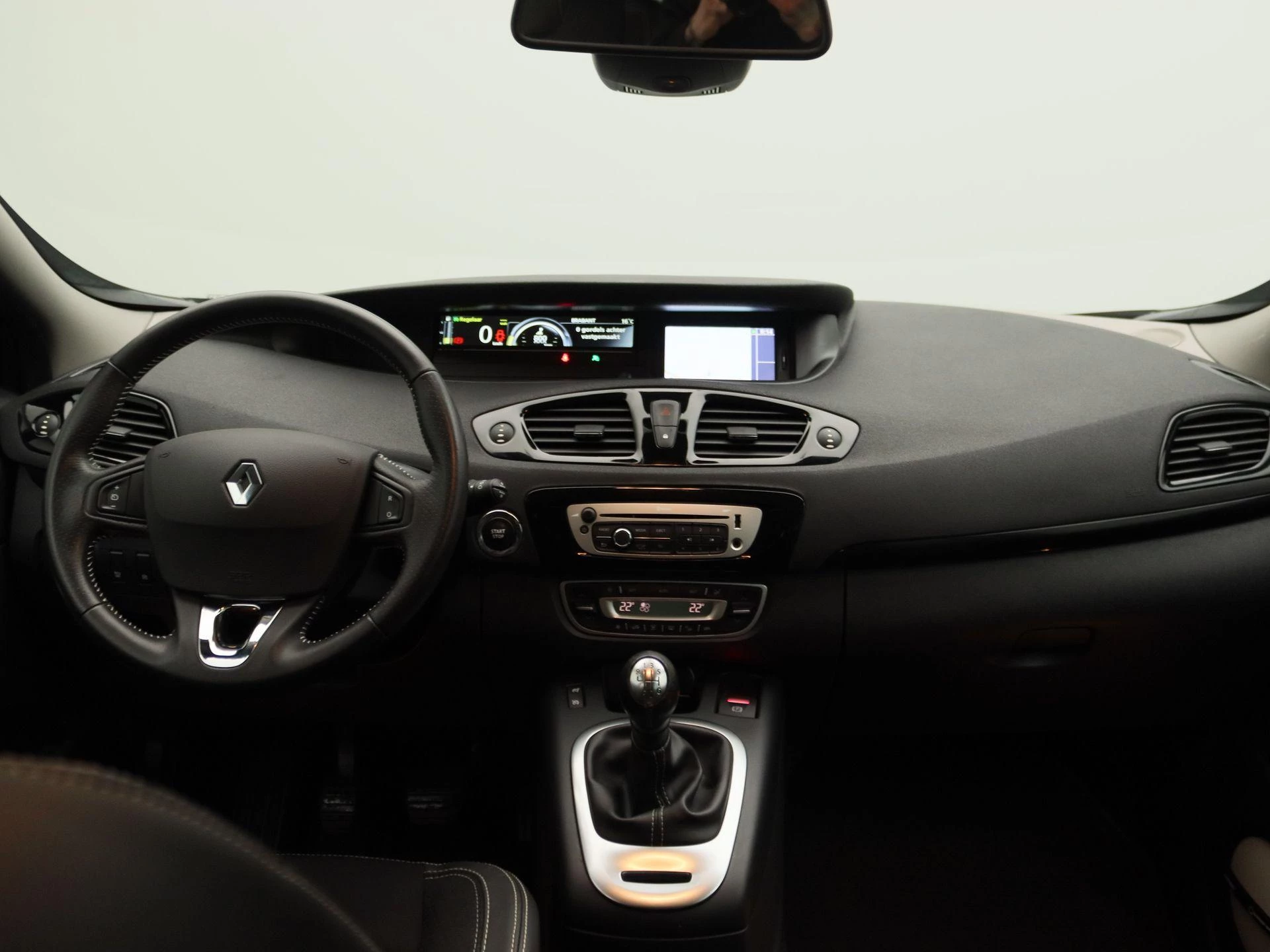 Renault-Scénic-image-6