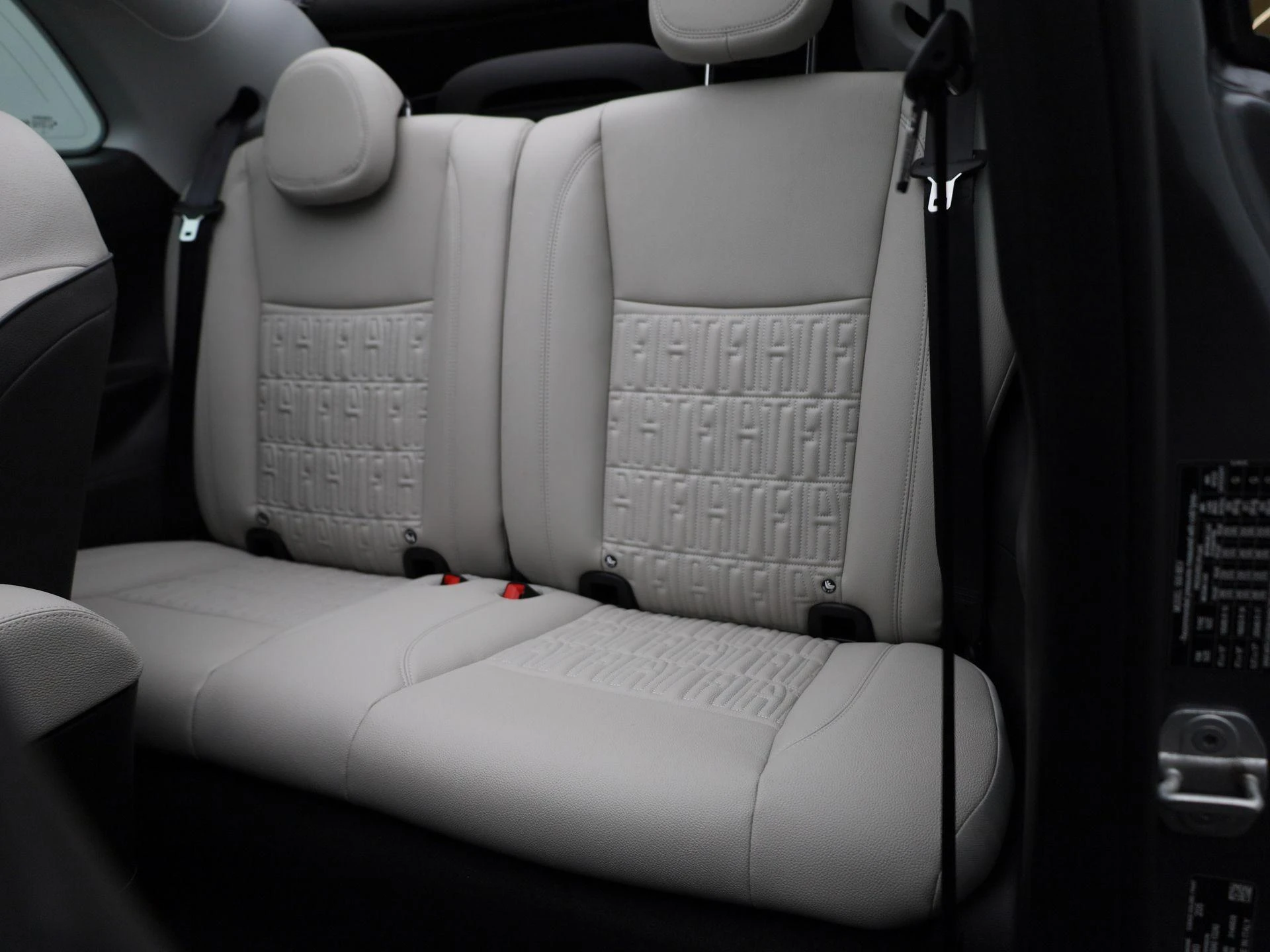 Fiat 500e Cabrio 42KWH LA PRIMA BY BOCELLI
