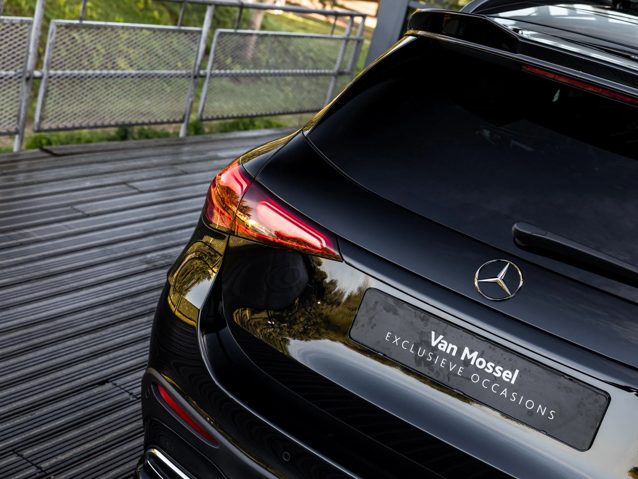 Mercedes-Benz-GLC-image-10