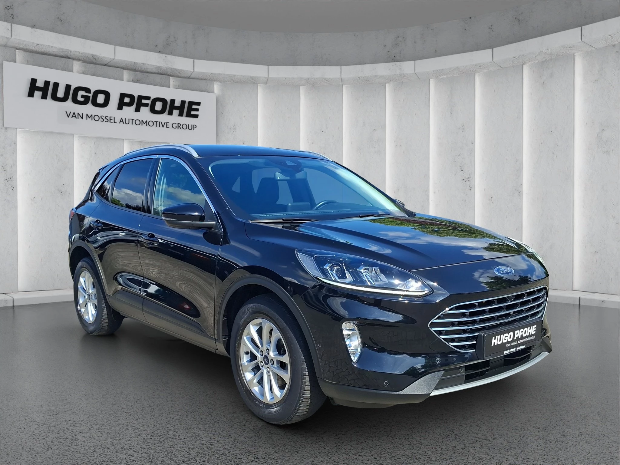 Ford Kuga Titanium 1.5 EB GJR | ACC | RFK | SHZ | PDC | LMF | Navi | Klima | BT