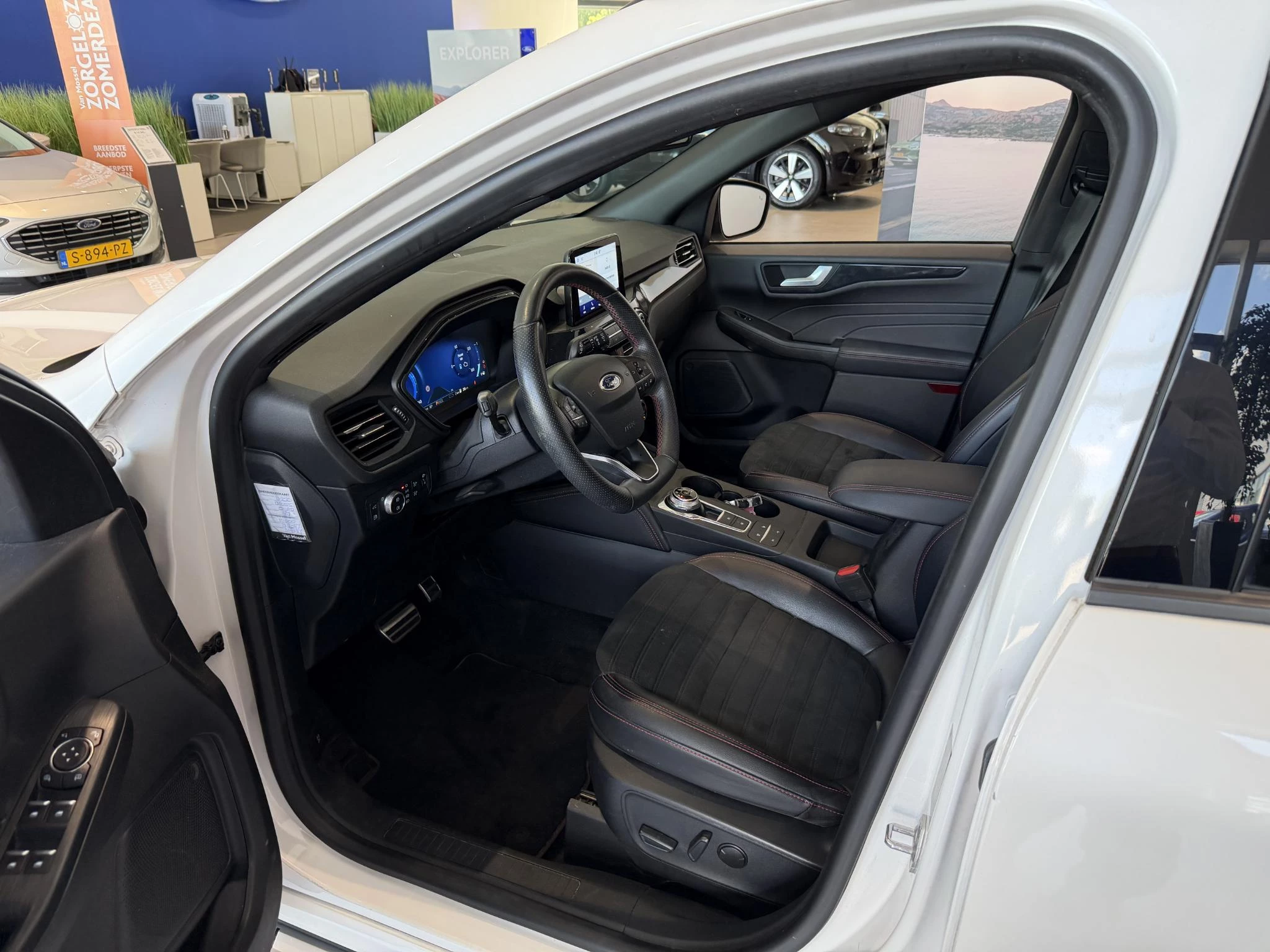 Ford-Kuga-image-11
