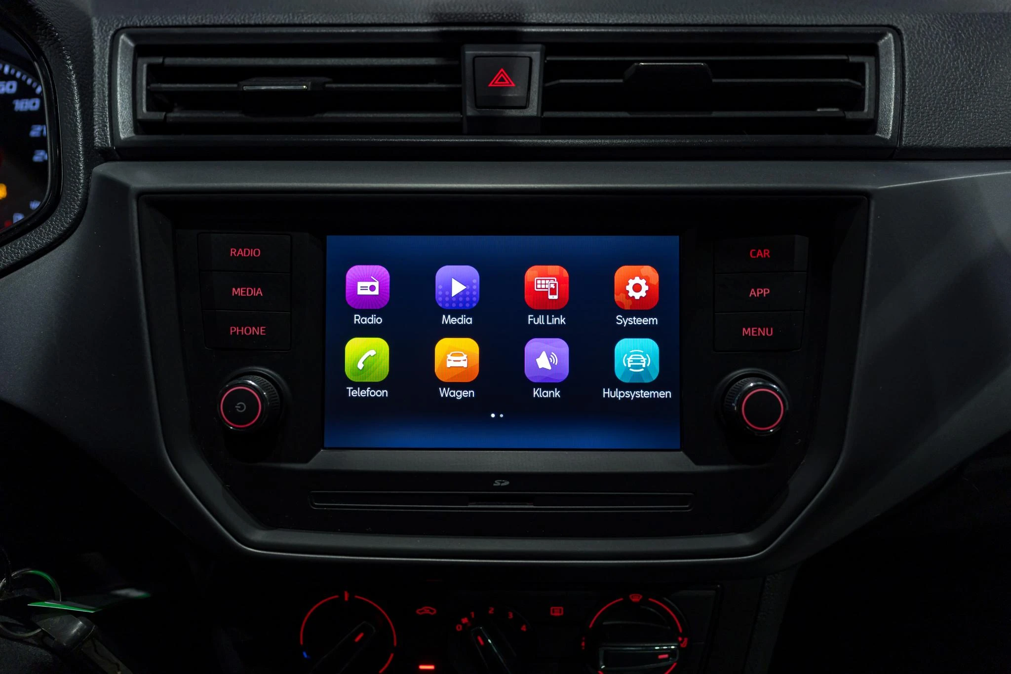 SEAT-Ibiza-image-13