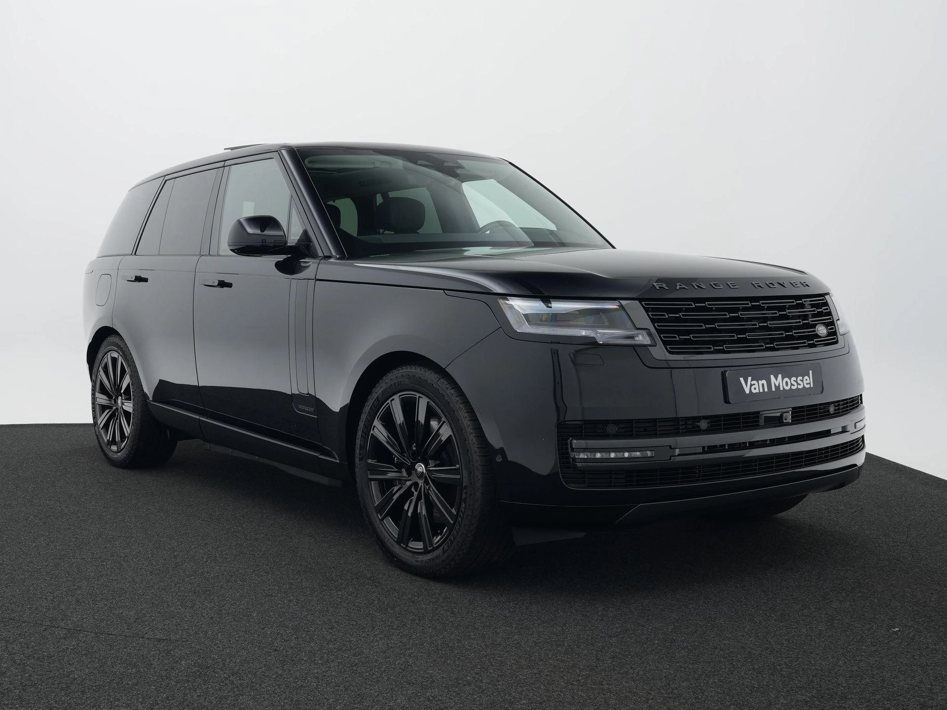 Land Rover-Range Rover-image-13