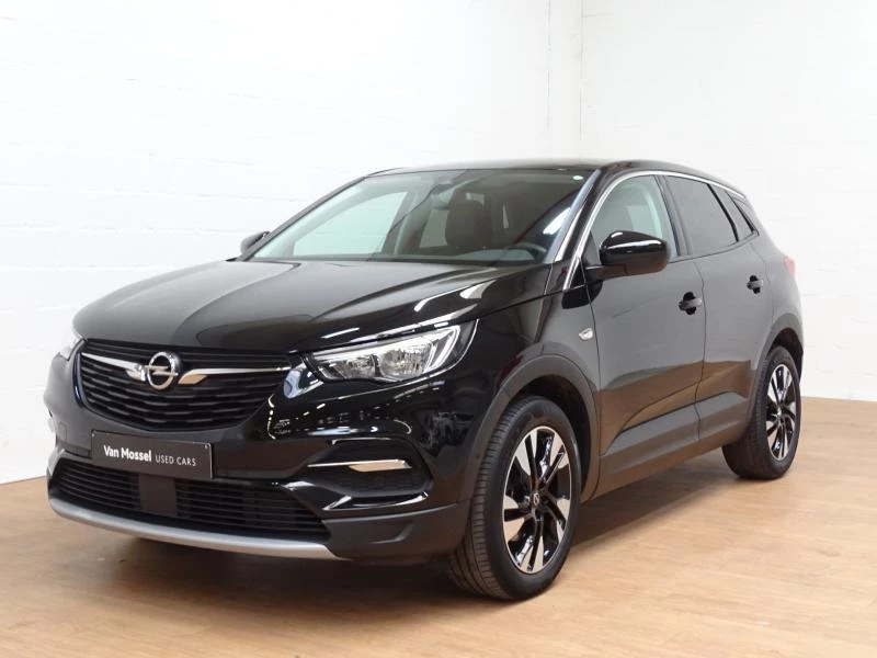 Opel-Grandland X-image-4
