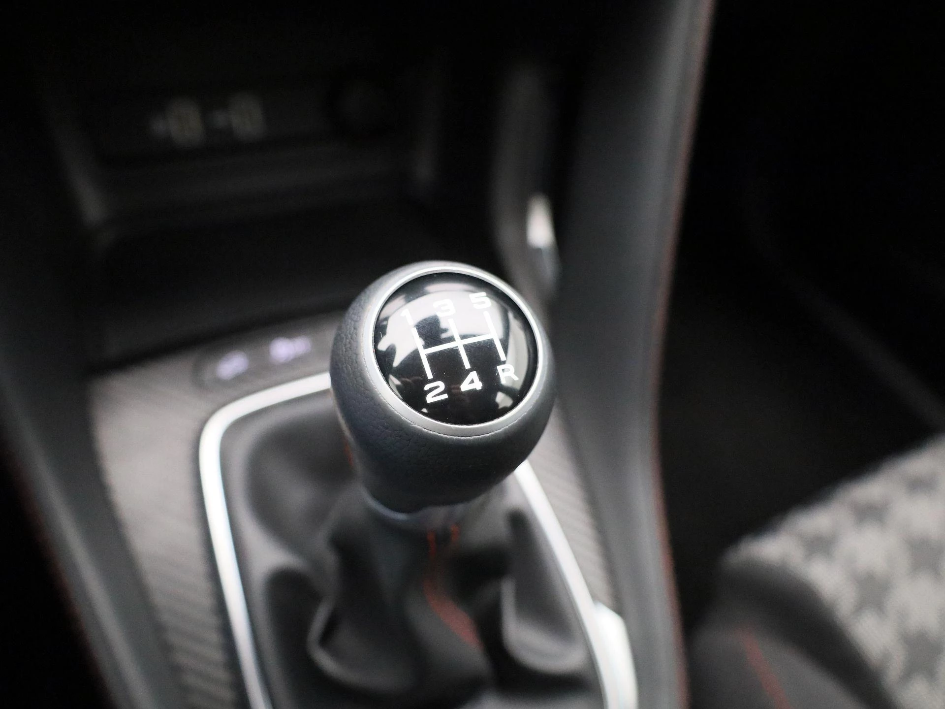 MG-ZS-image-18