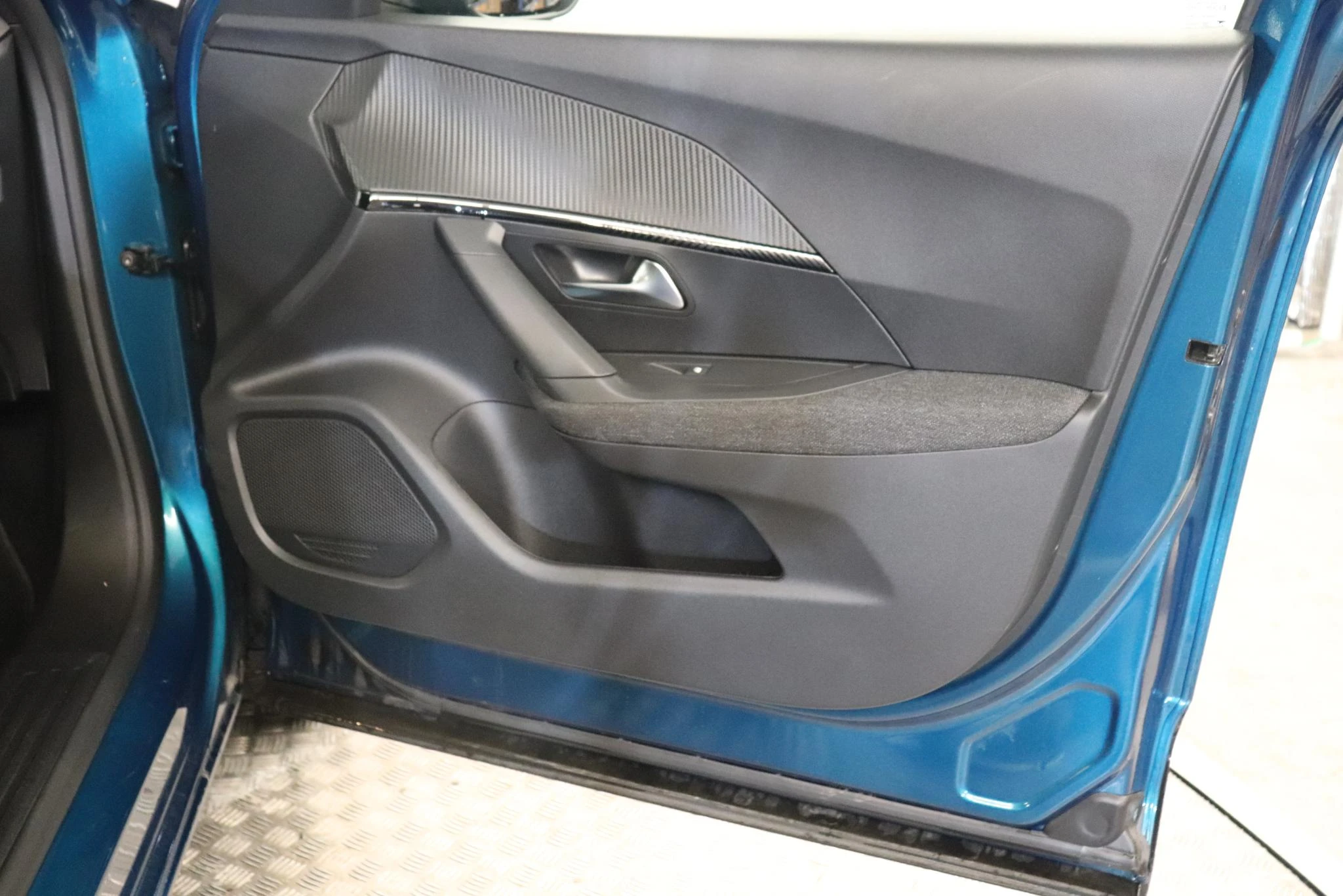Peugeot-2008-image-7