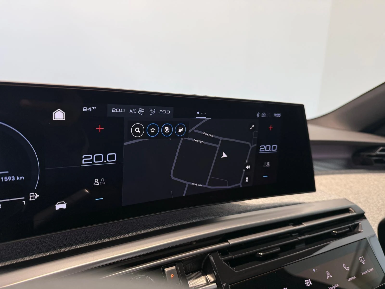 Peugeot-5008-image-29