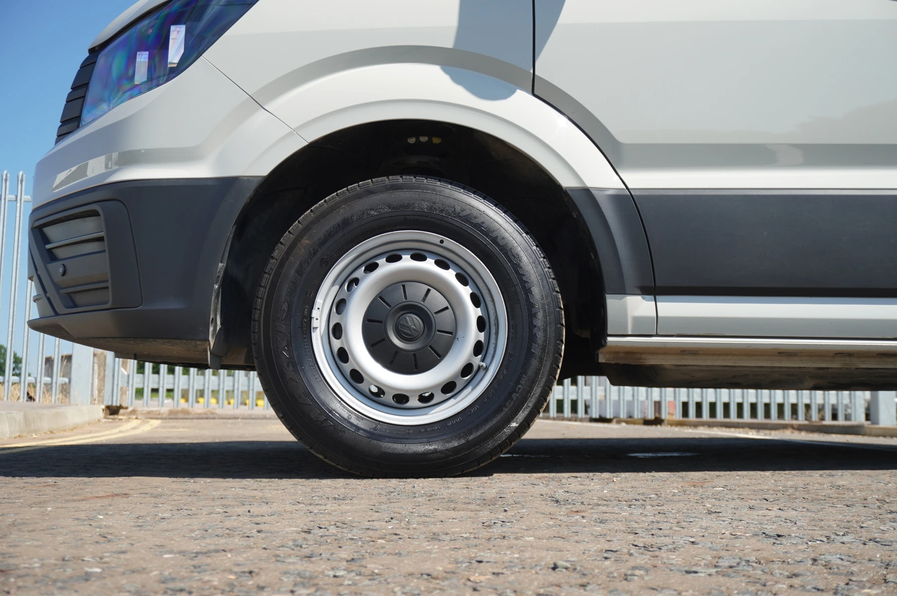 Volkswagen-Crafter-image-4