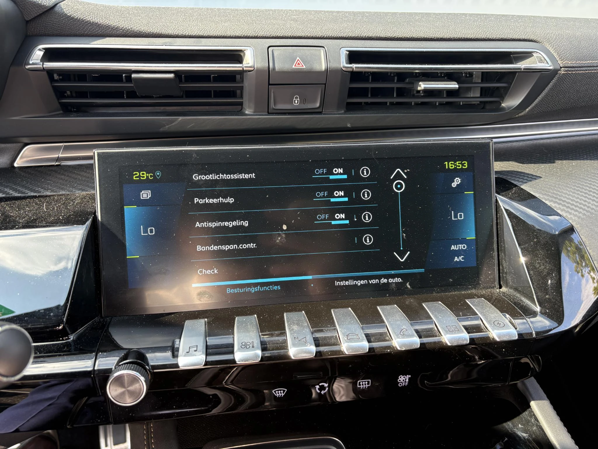Peugeot-508-image-22