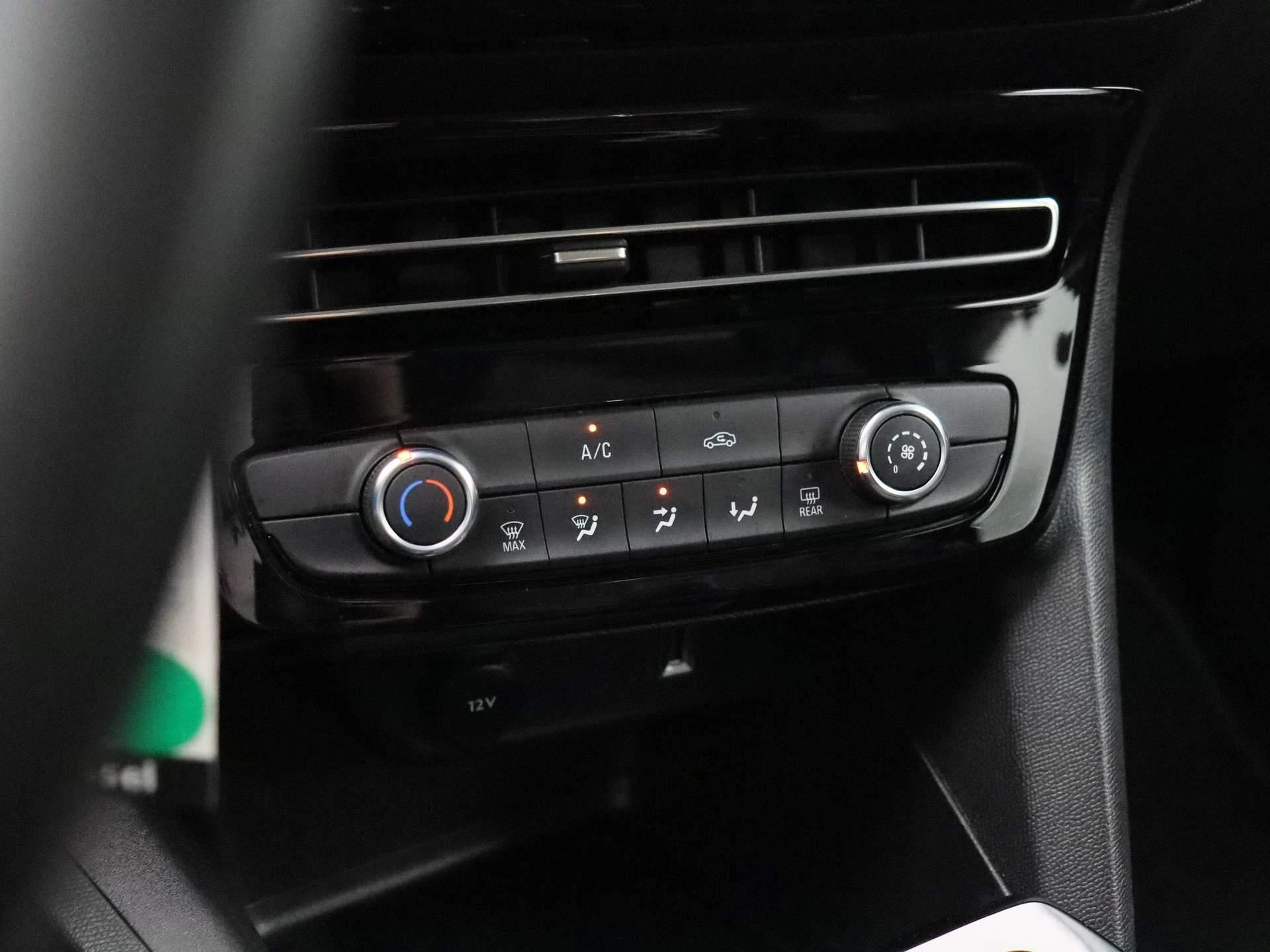 Opel-Mokka-image-13