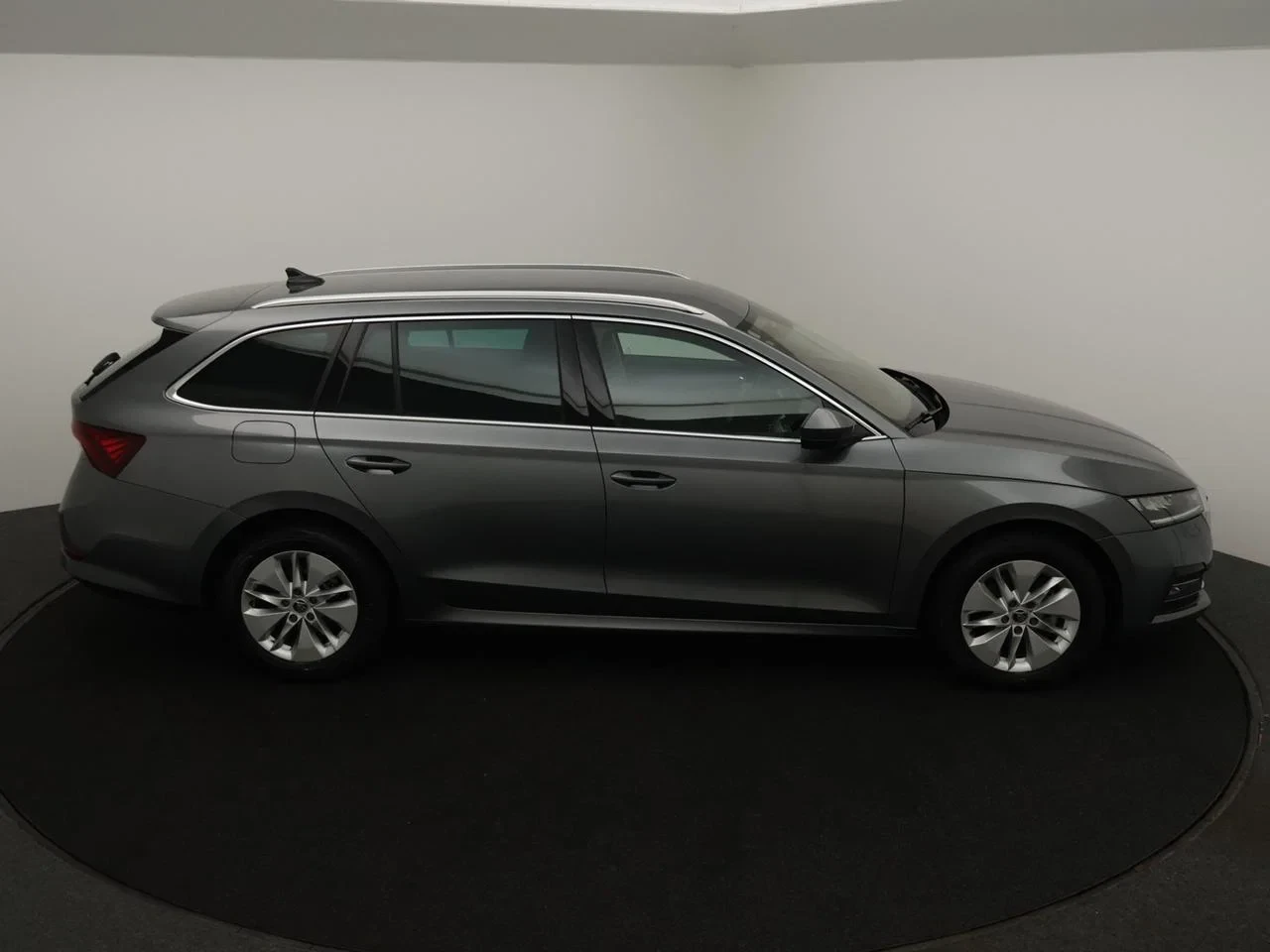 Škoda-Octavia-image-13