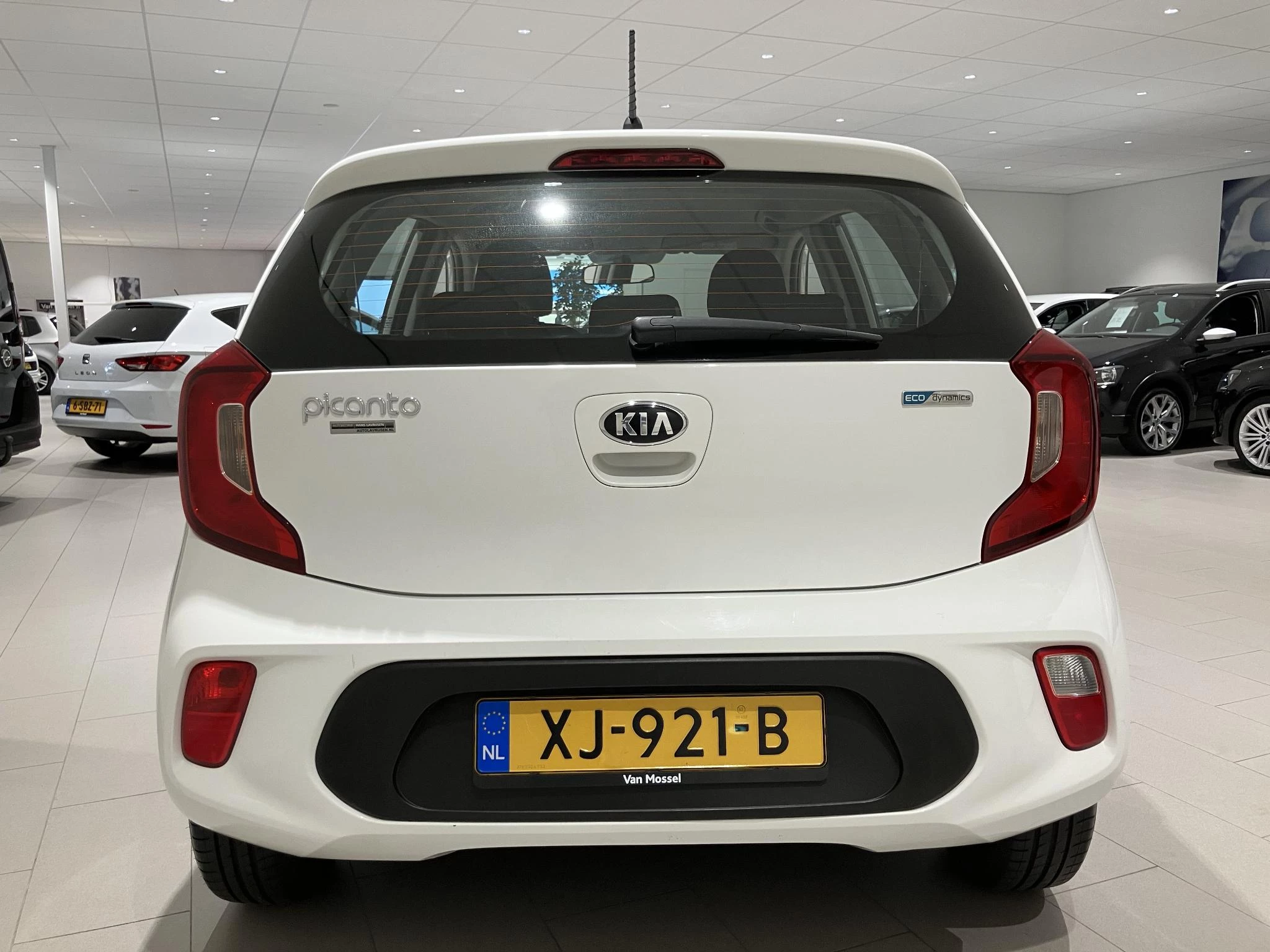 Kia-Picanto-image-3