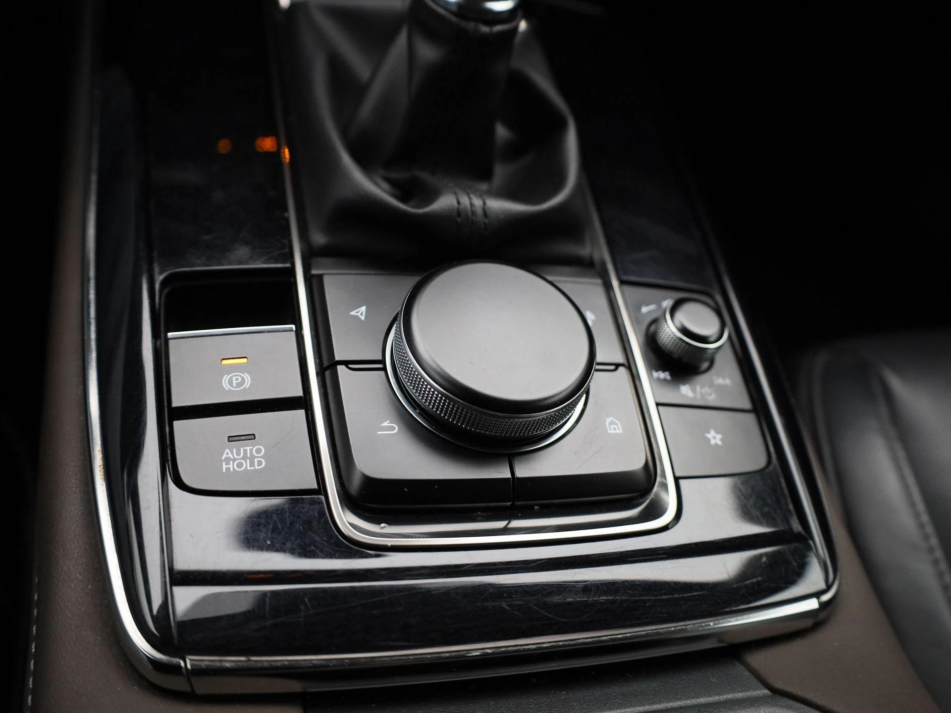 Mazda-CX-30-image-30