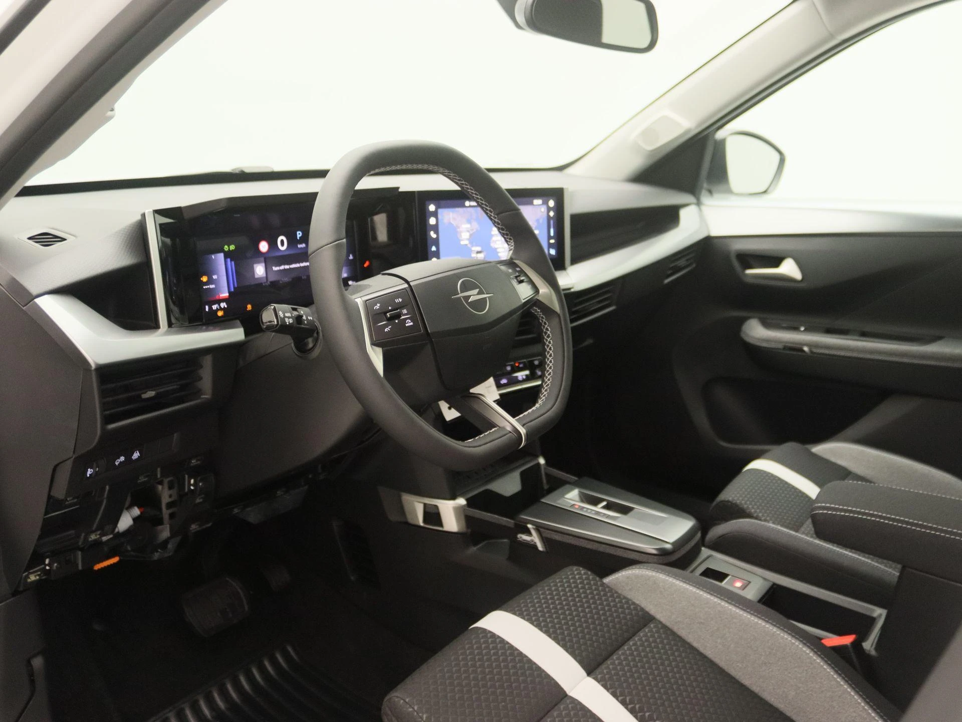 Opel-Frontera-image-20