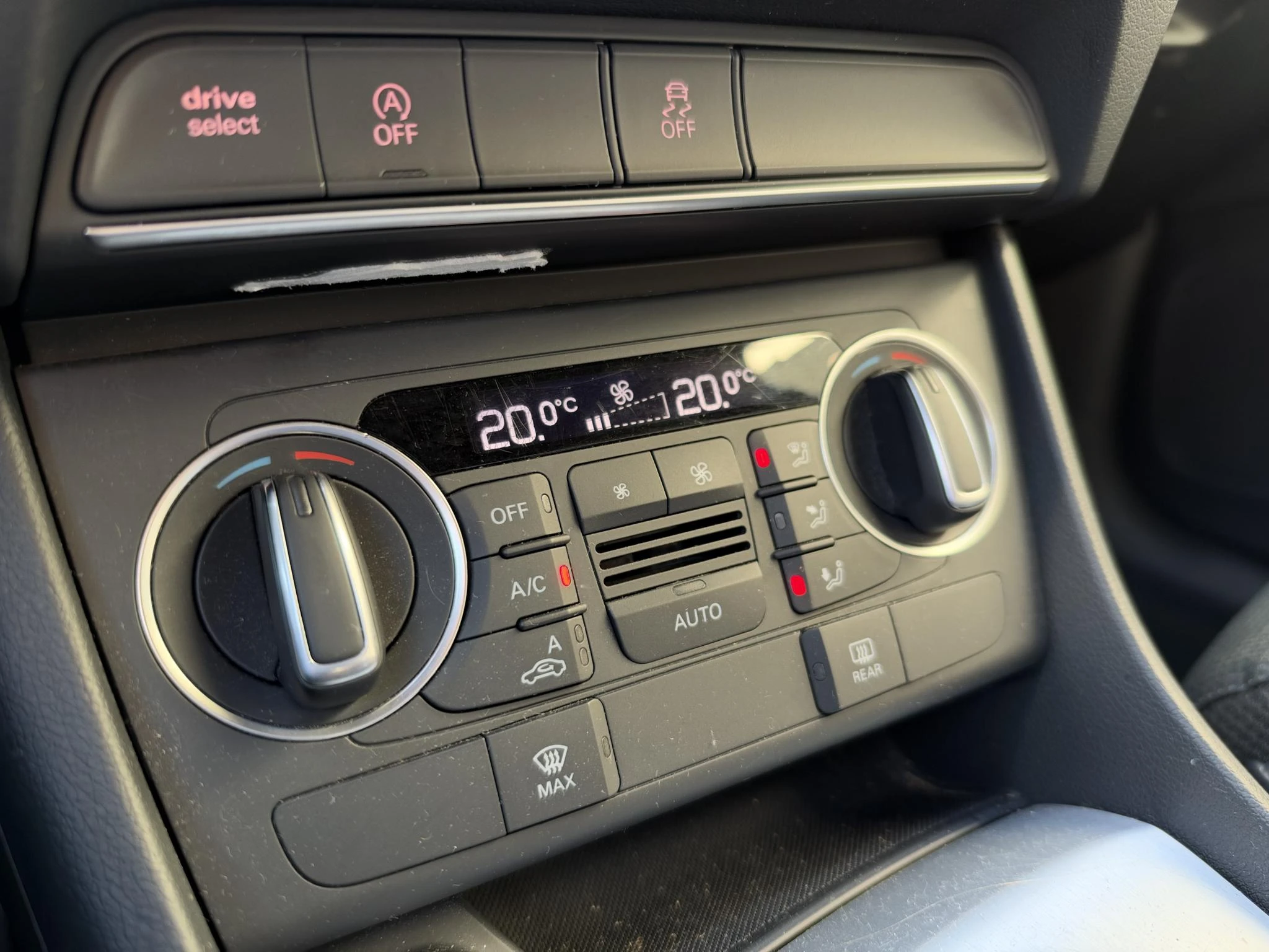 Audi-Q3-image-7