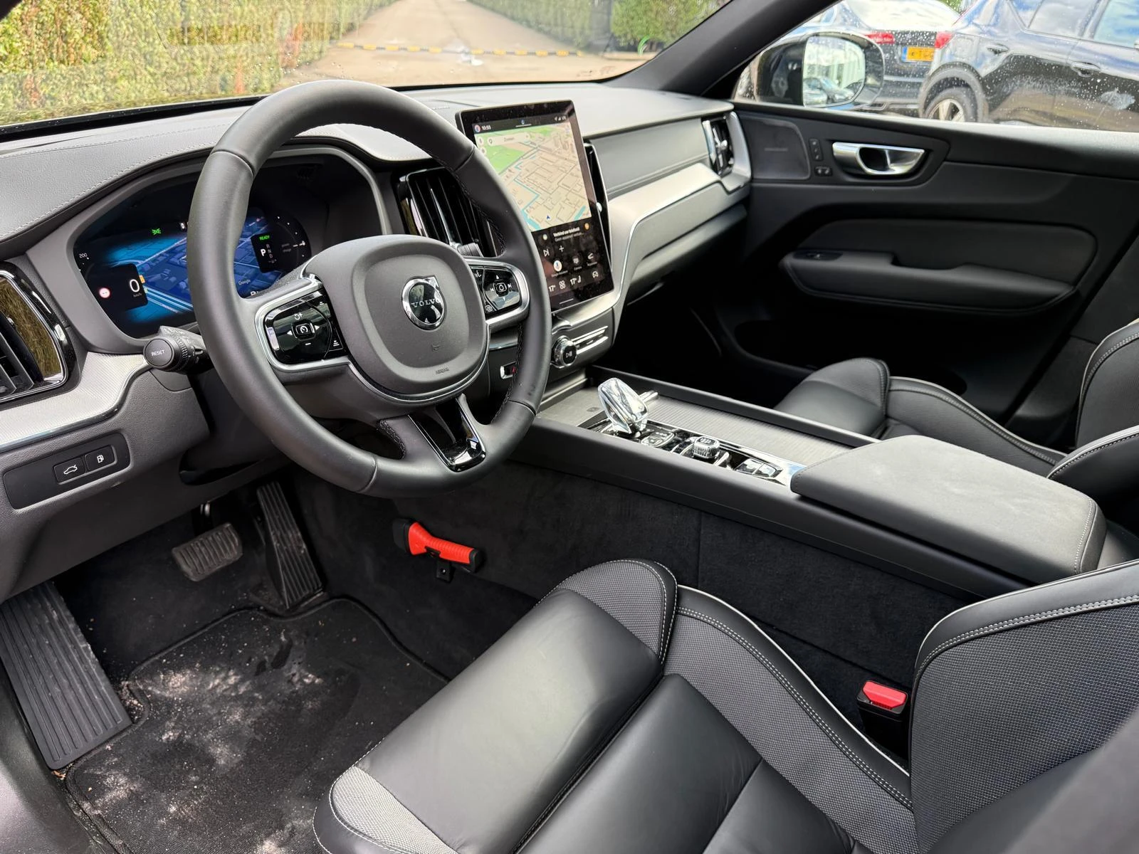Volvo-XC60-image-14