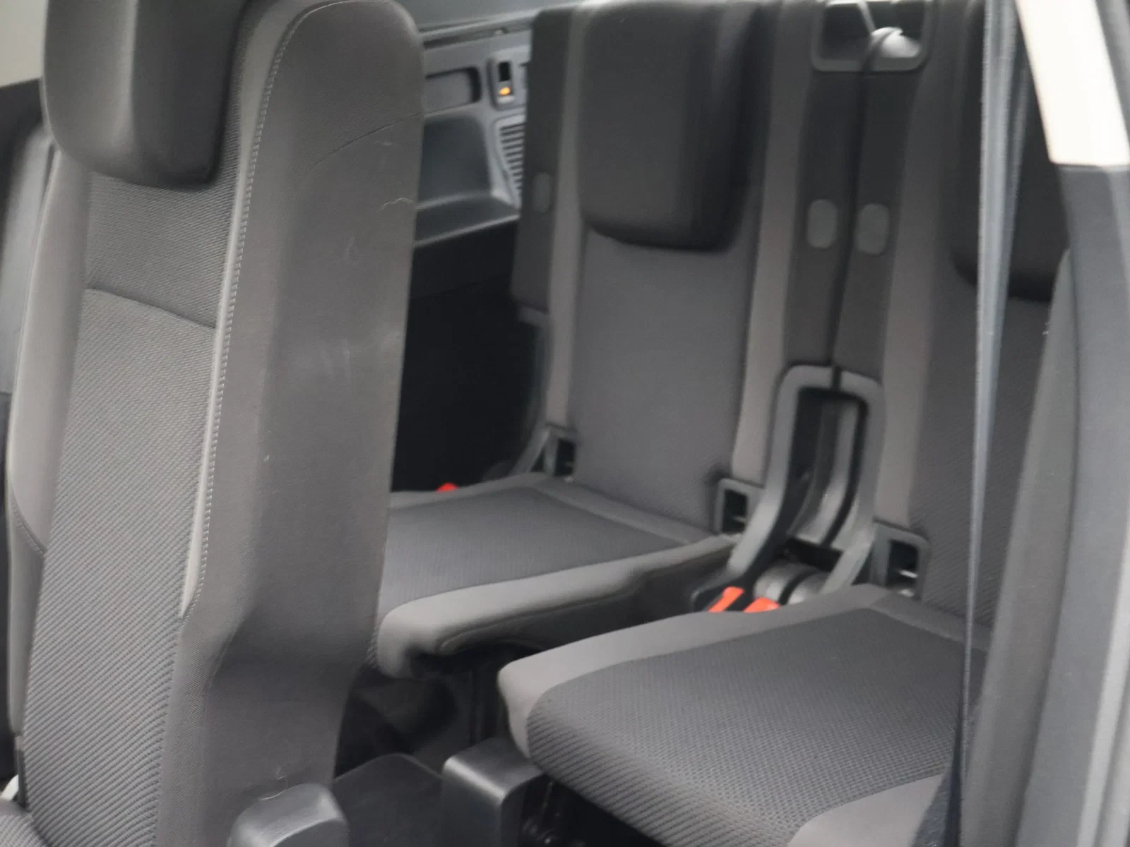 Volkswagen Touran Touran Trendline 1.5TSI 150PK *PANODAK*7 ZITPLAATSEN*CAMERA*ACC*PDC*APP-CONNECT*...*