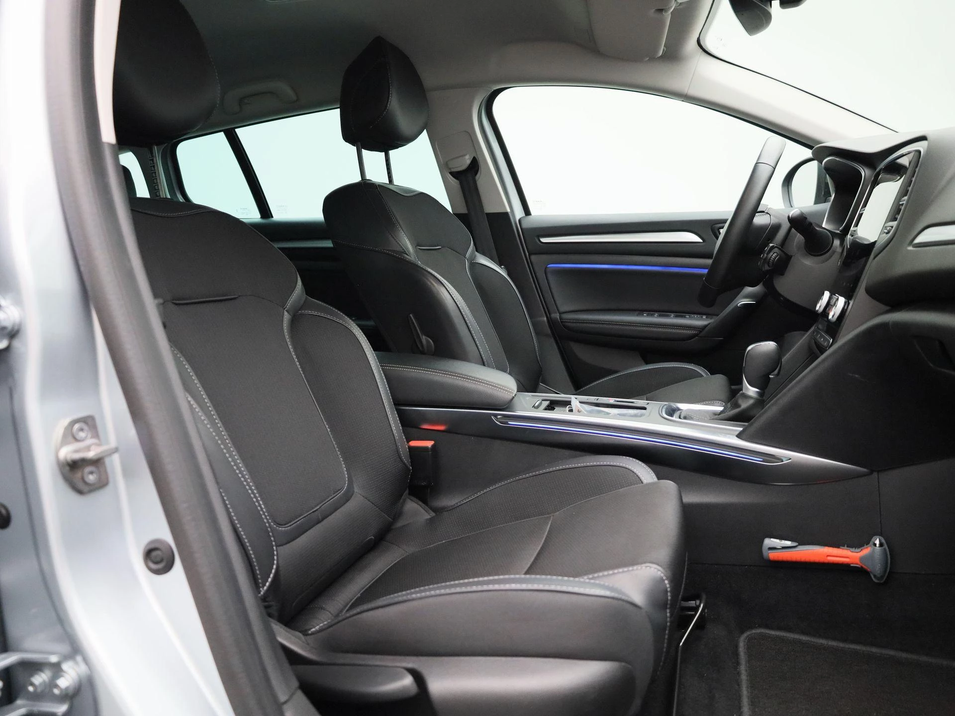 Renault-Mégane Estate-image-31