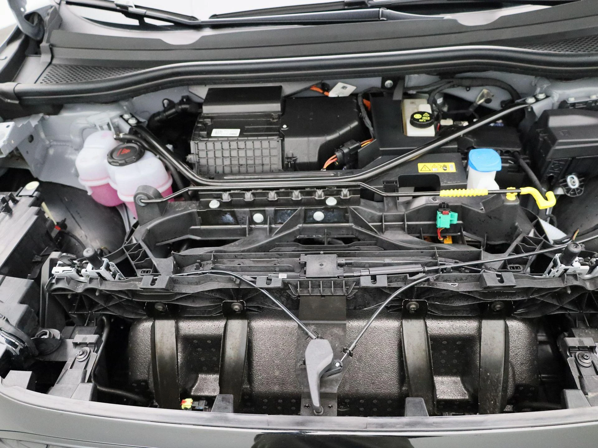 Audi-Q4 e-tron-image-42