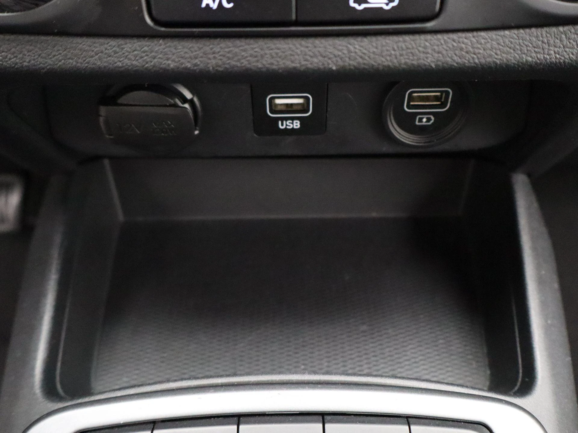 Hyundai-i10-image-7