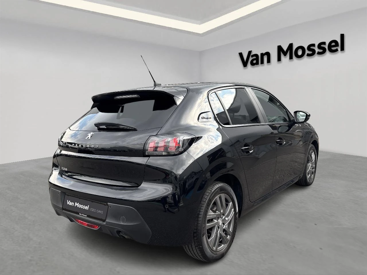 Peugeot-208-image-3