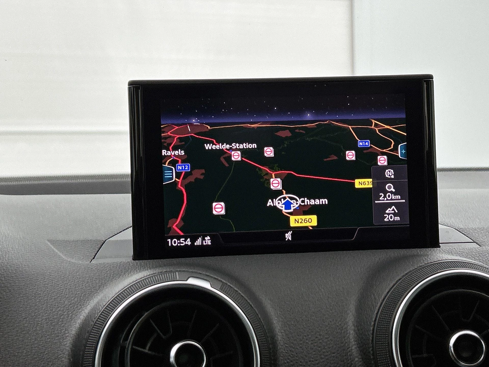 Audi-Q2-image-15