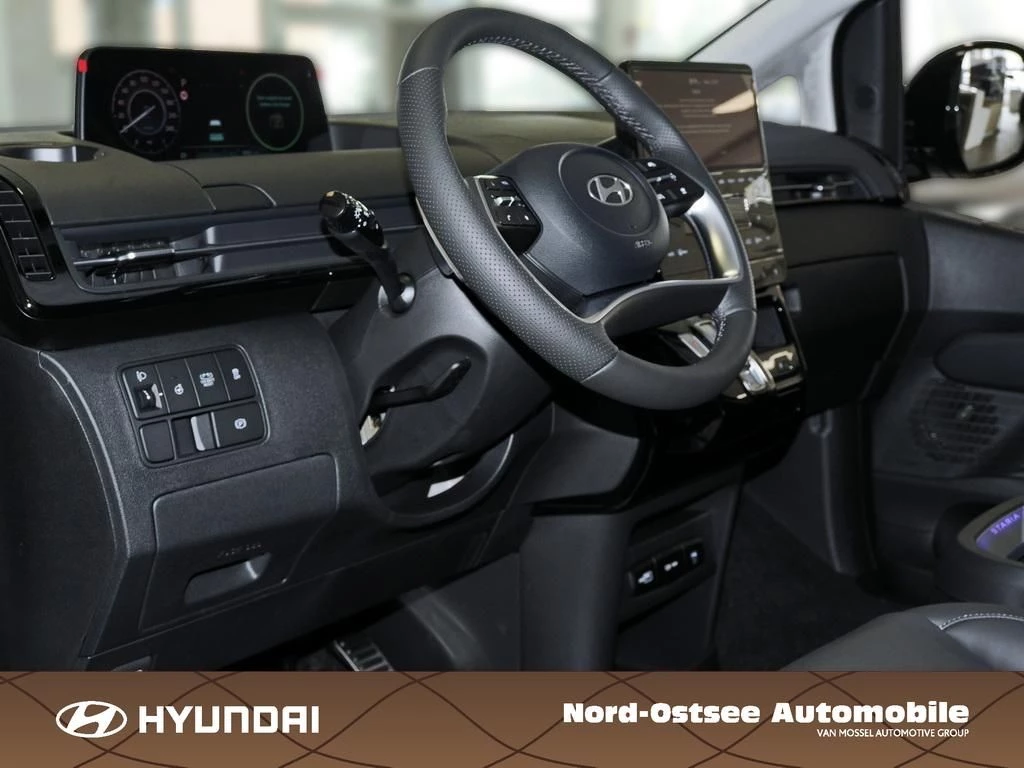 Hyundai Staria HEV 7-Sitzer Signature 360 4xSHZ ACC AUT