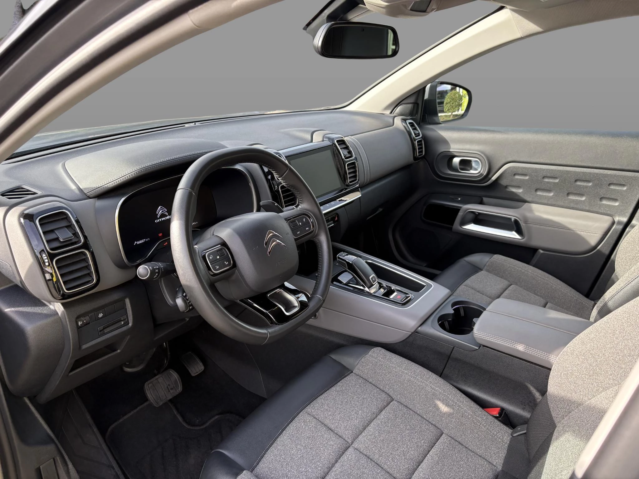 Citroën-C5 Aircross-image-12