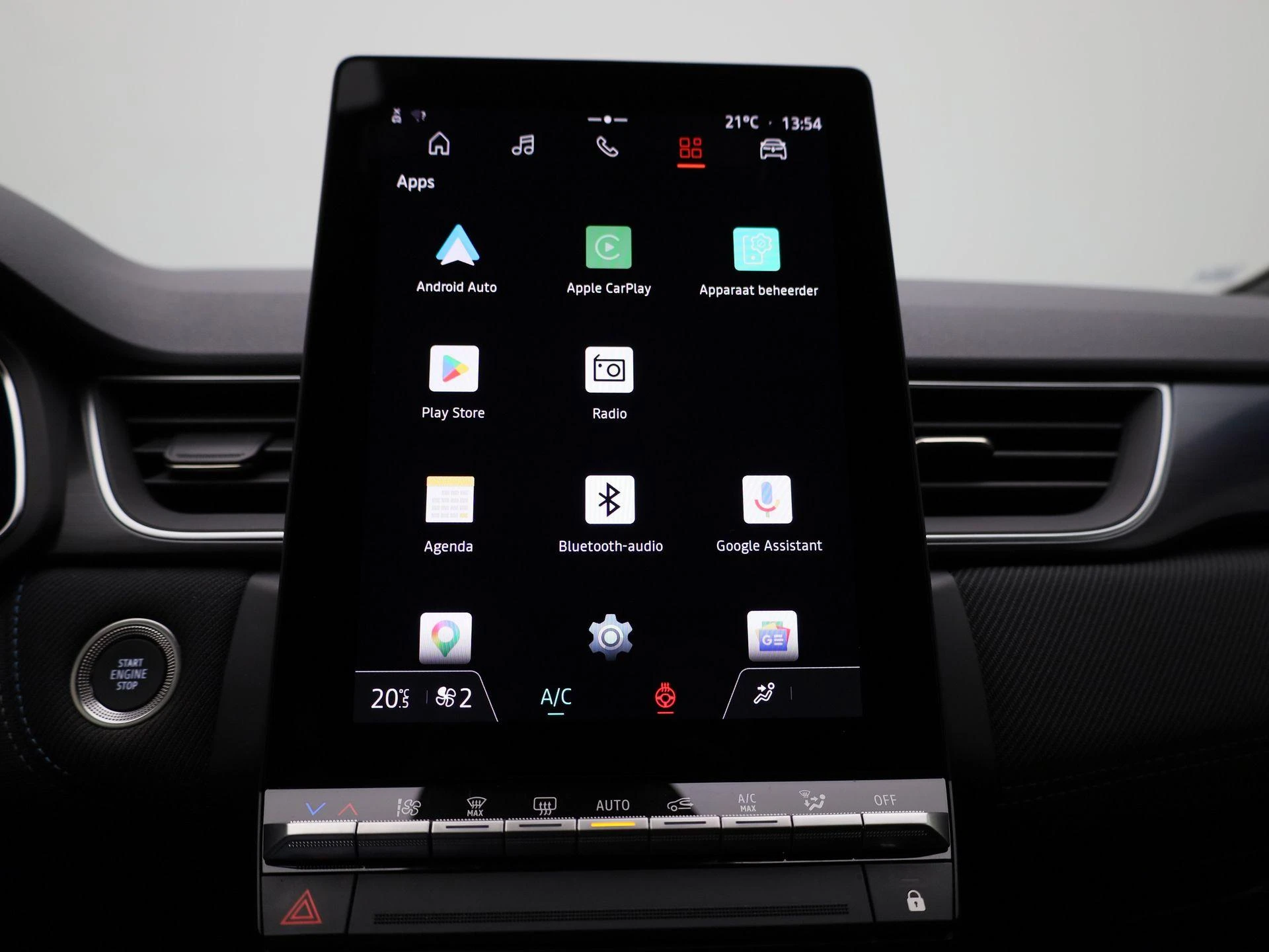 Renault-Captur-image-27