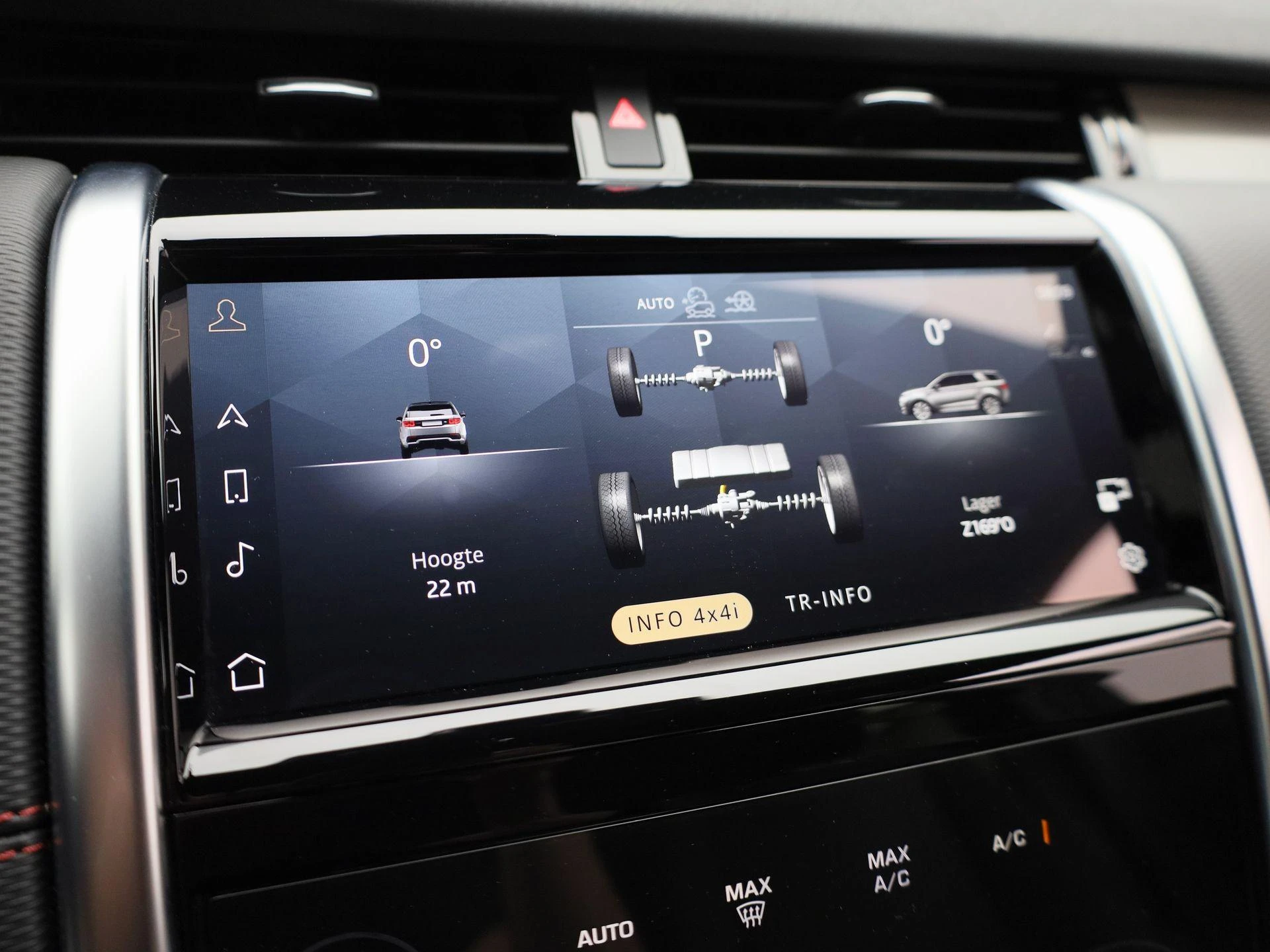 Land Rover-Discovery Sport-image-32