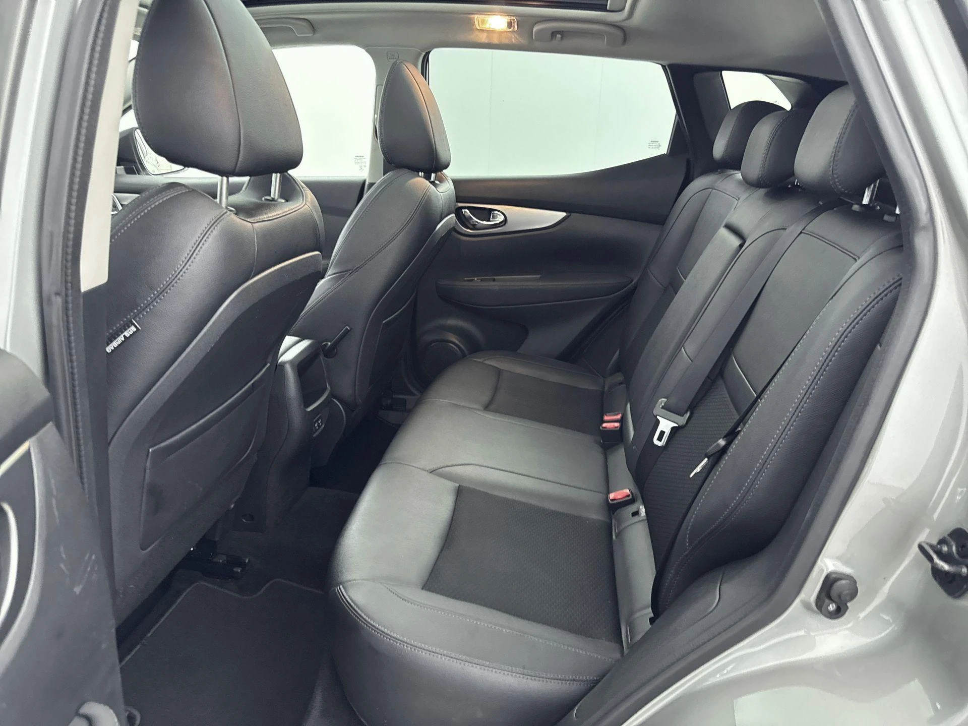 Nissan-QASHQAI-image-25