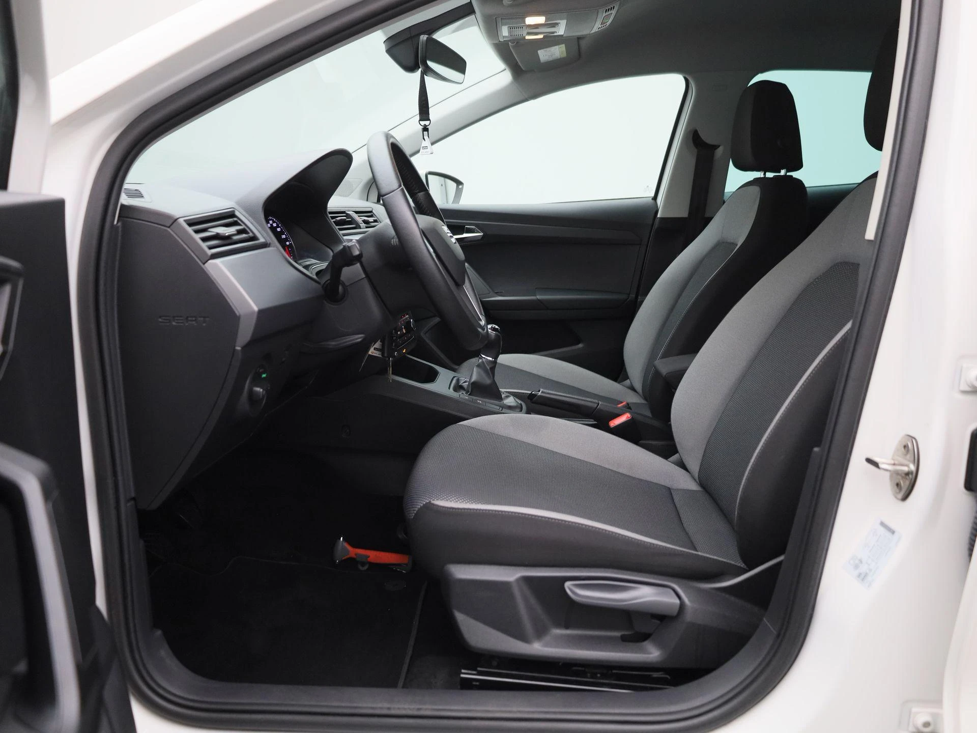SEAT-Ibiza-image-10