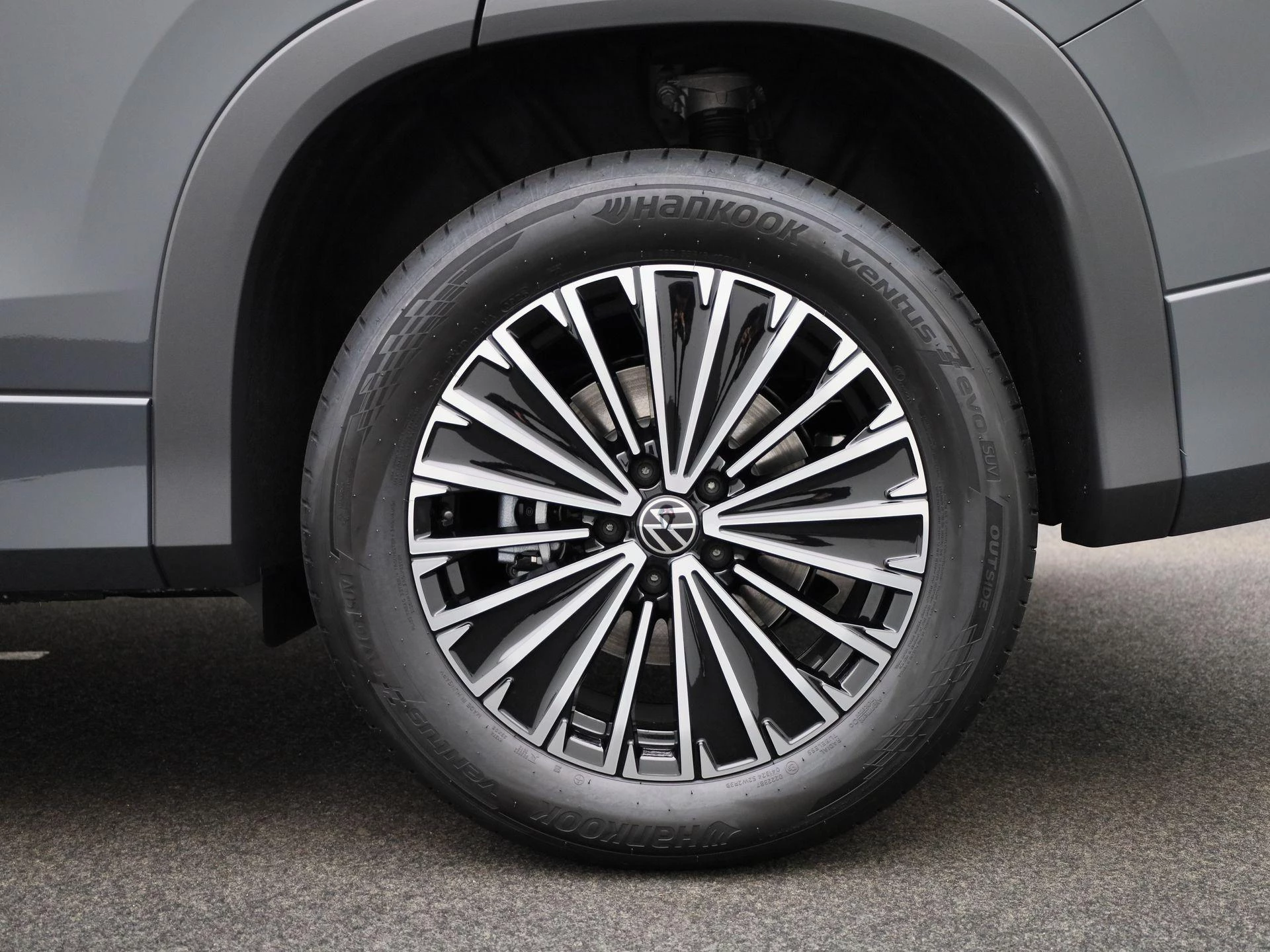 Volkswagen Tayron 1.5 eHybrid Life Edition 204PK