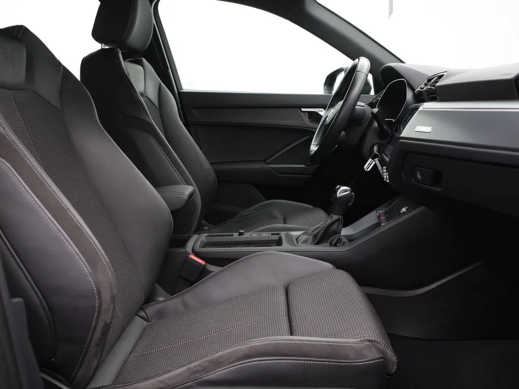 Audi-Q3-image-9