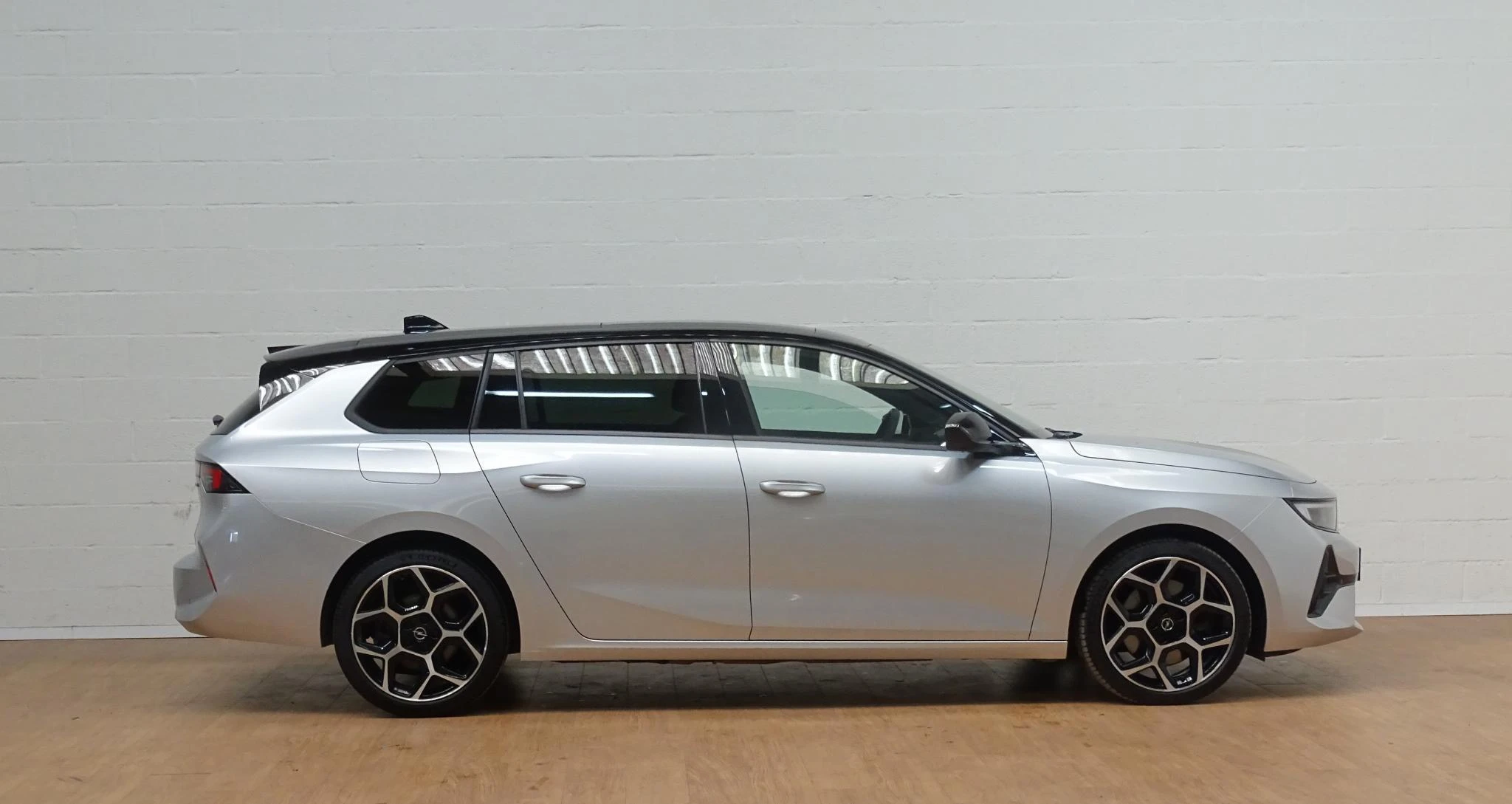 Opel-Astra-image-7