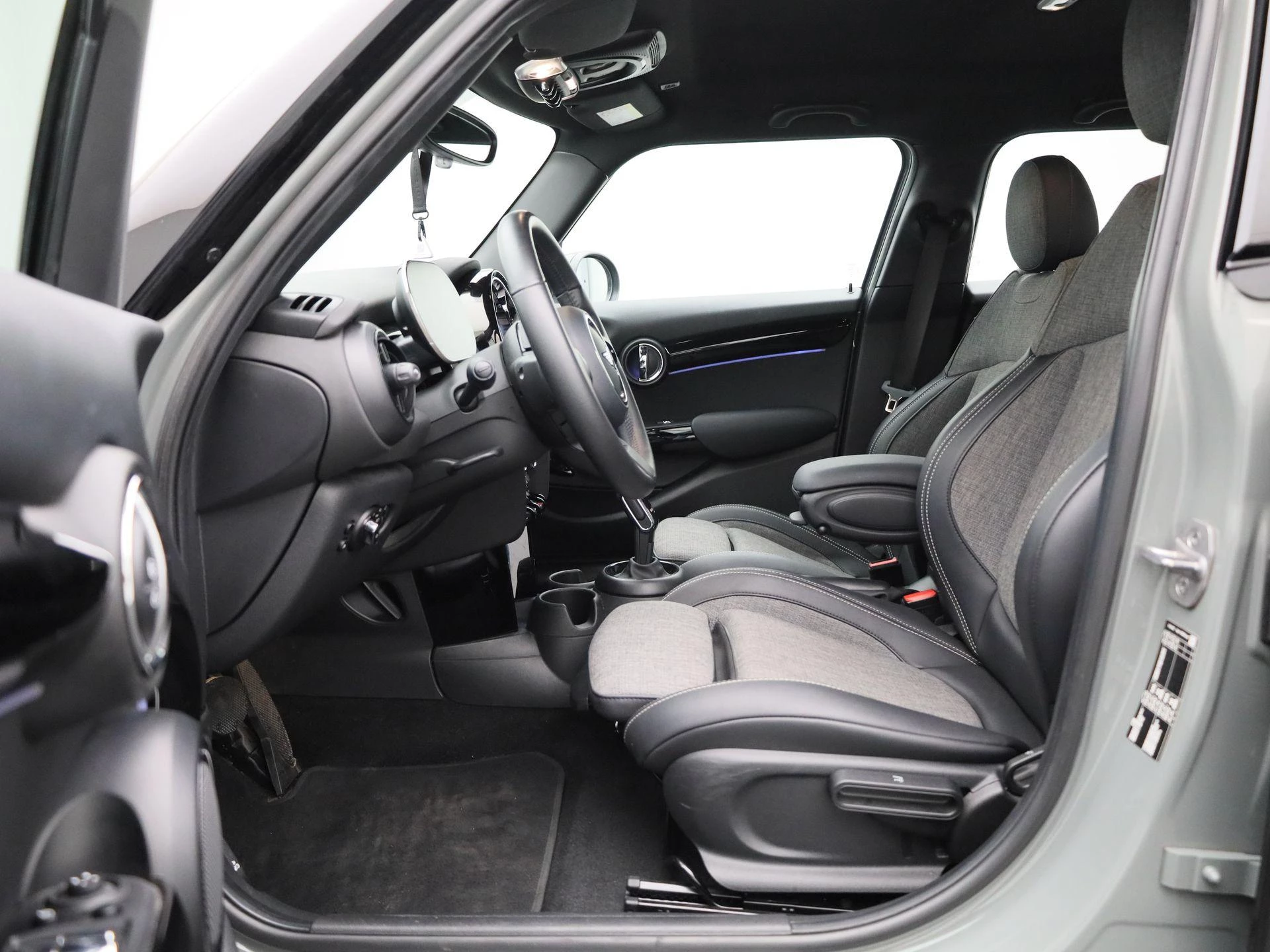 MINI 5-deurs 1.5 Cooper Business Edition
