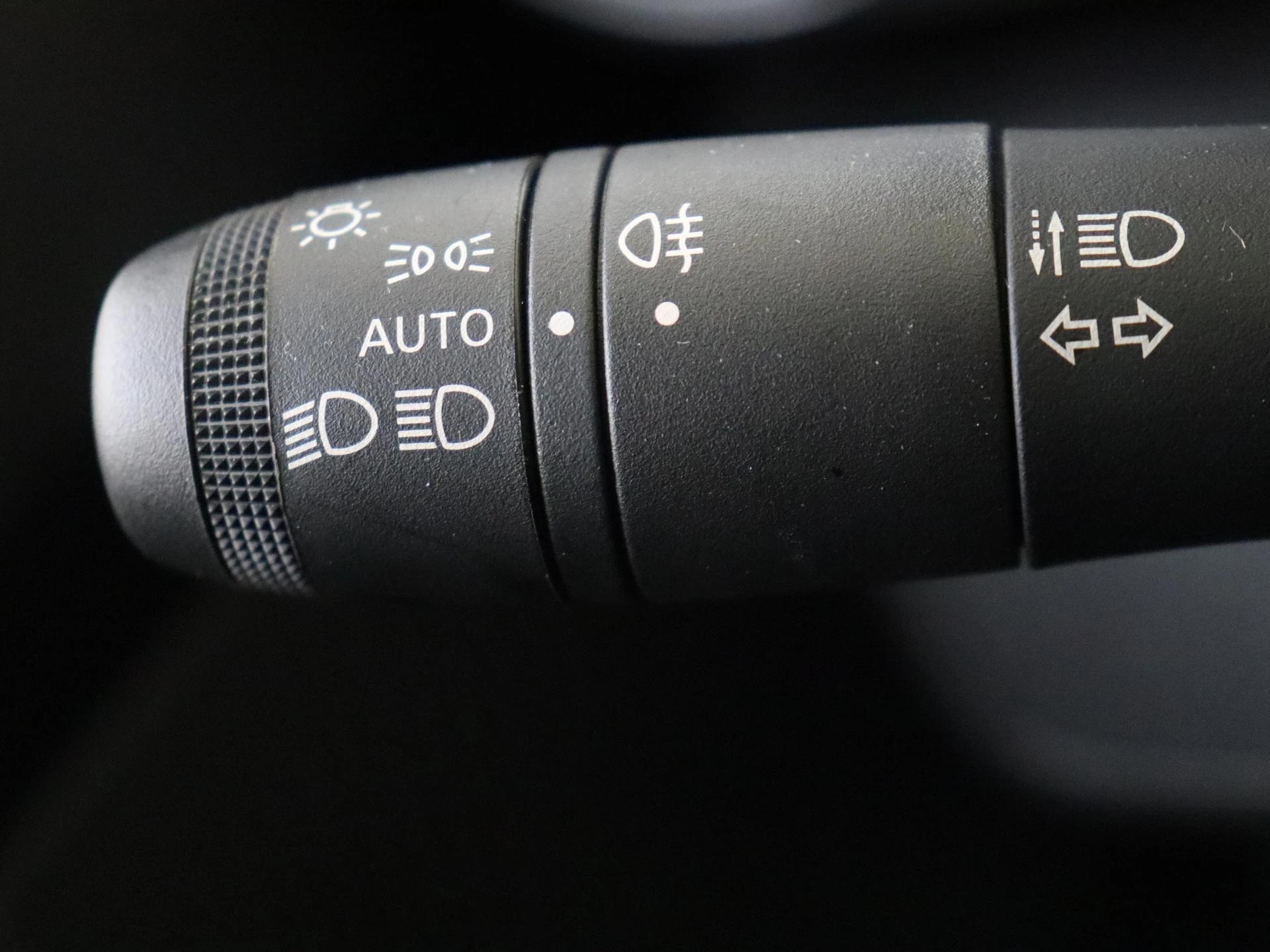 Dacia-Spring-image-21