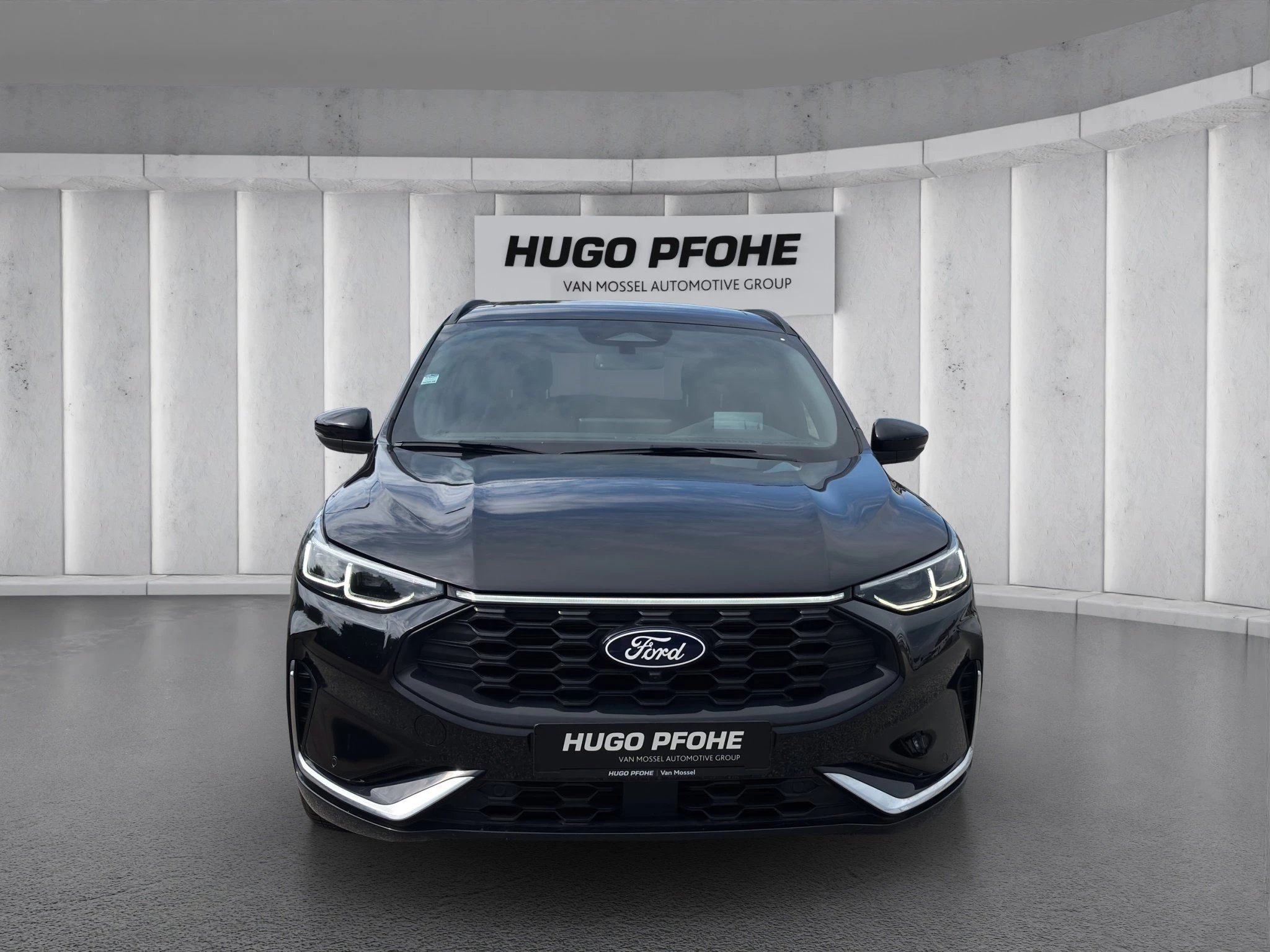 Ford Kuga ST-Line X Aut.*PANO*AHK*360GRAD*LED-MATRIX*NAVI*GRA*WINTER-PKT.