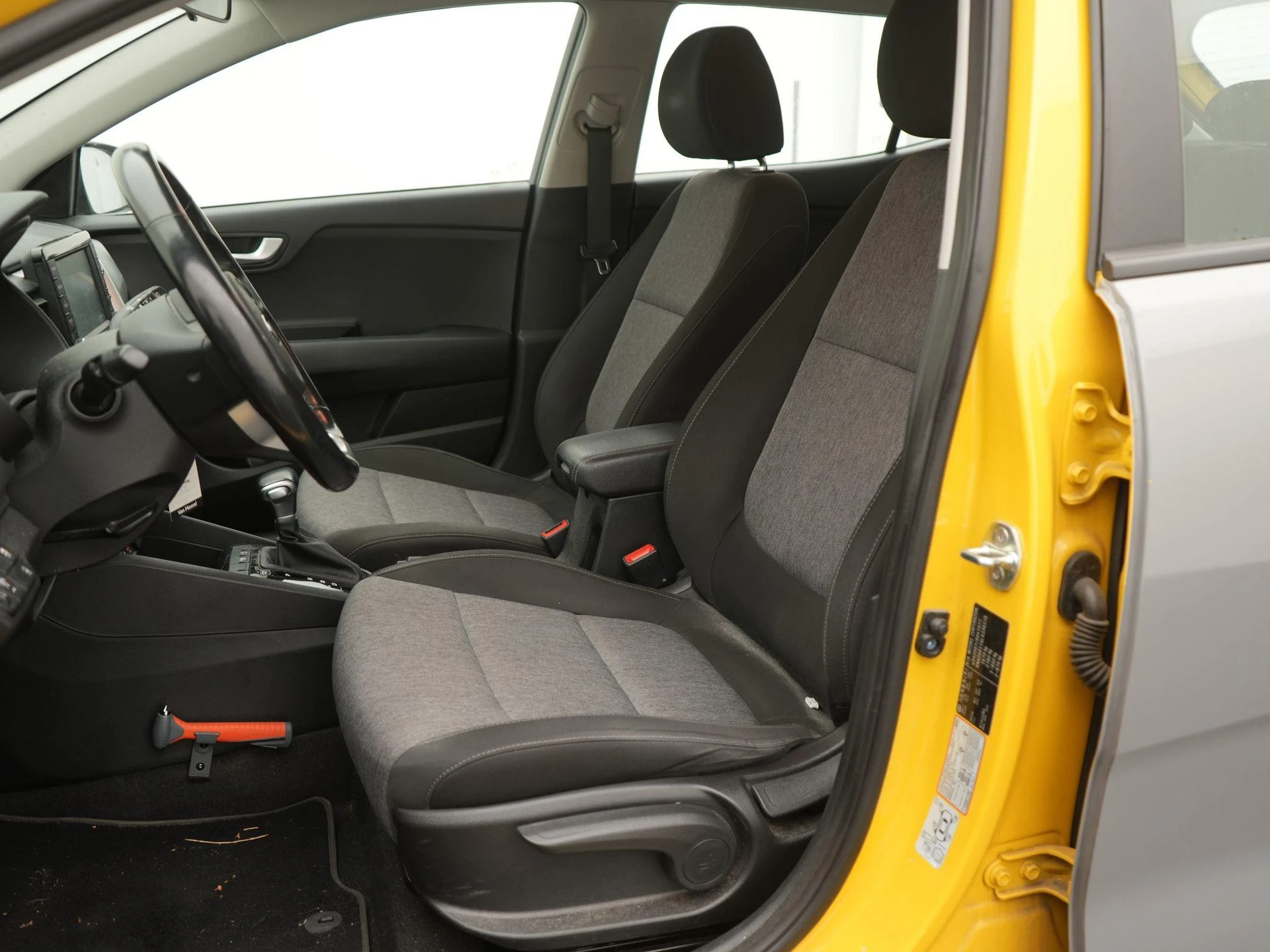 Kia-Stonic-image-8