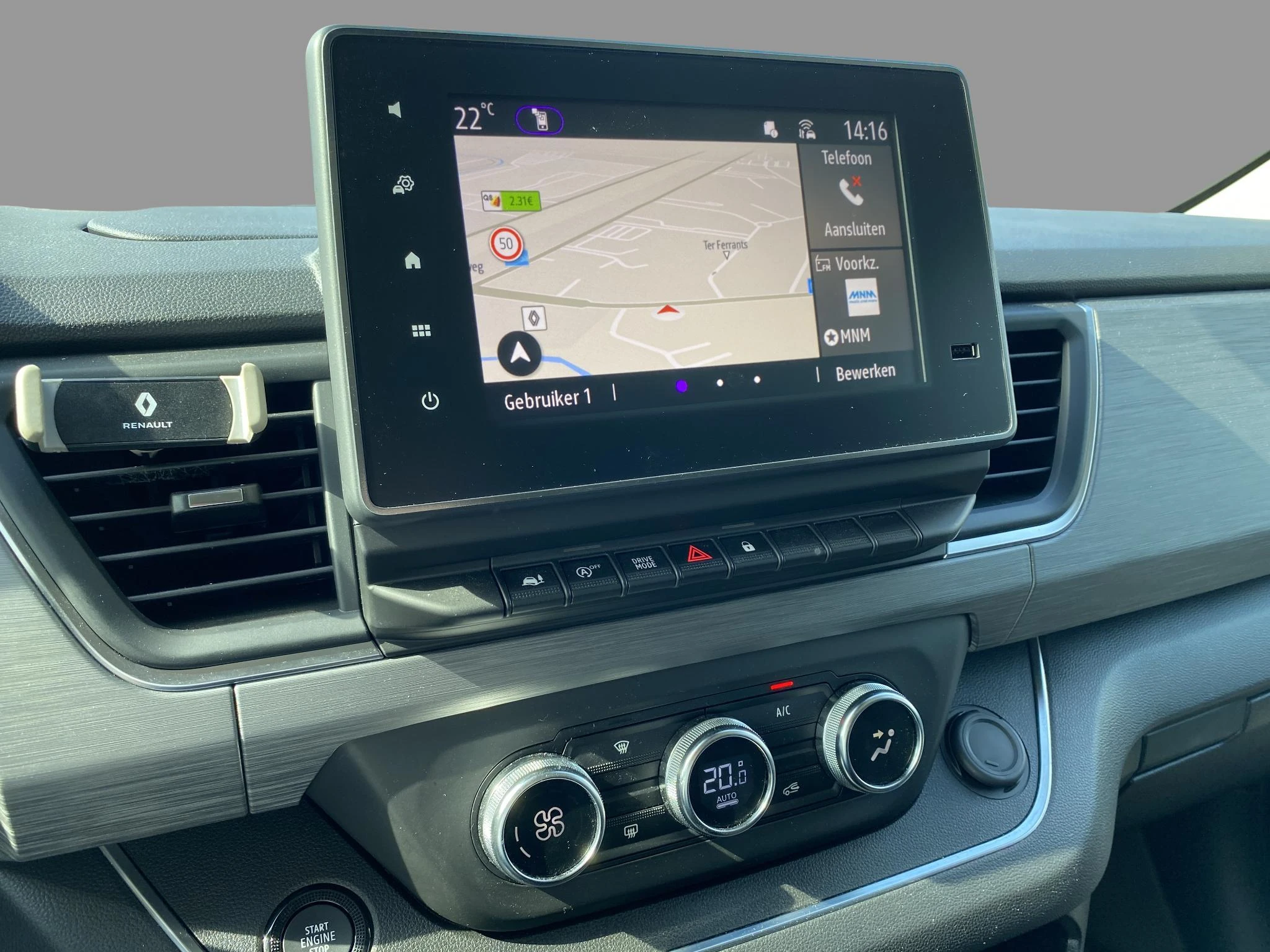 Renault-Trafic-image-8