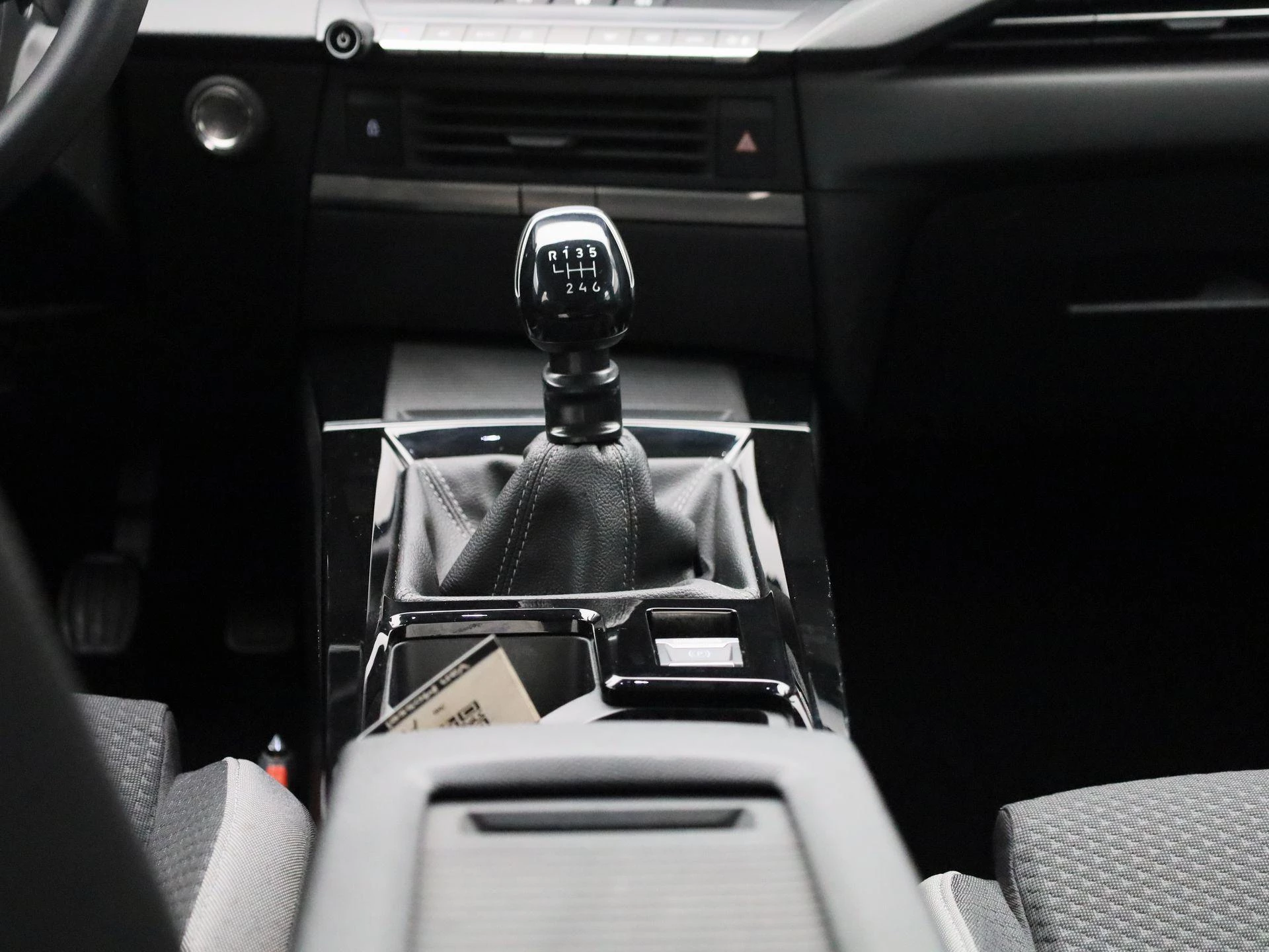 Opel-Astra-image-9