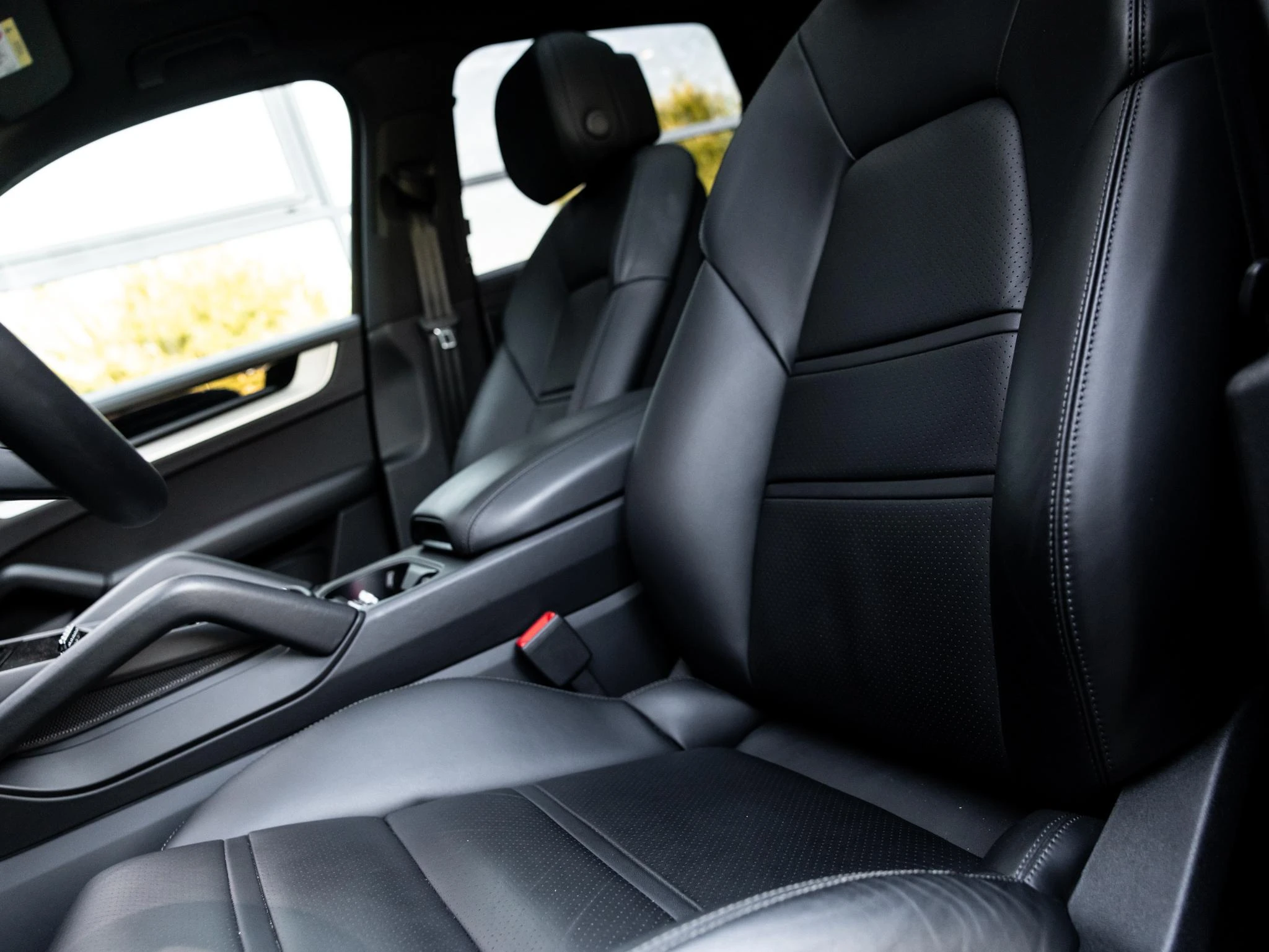 Porsche-Cayenne-image-45