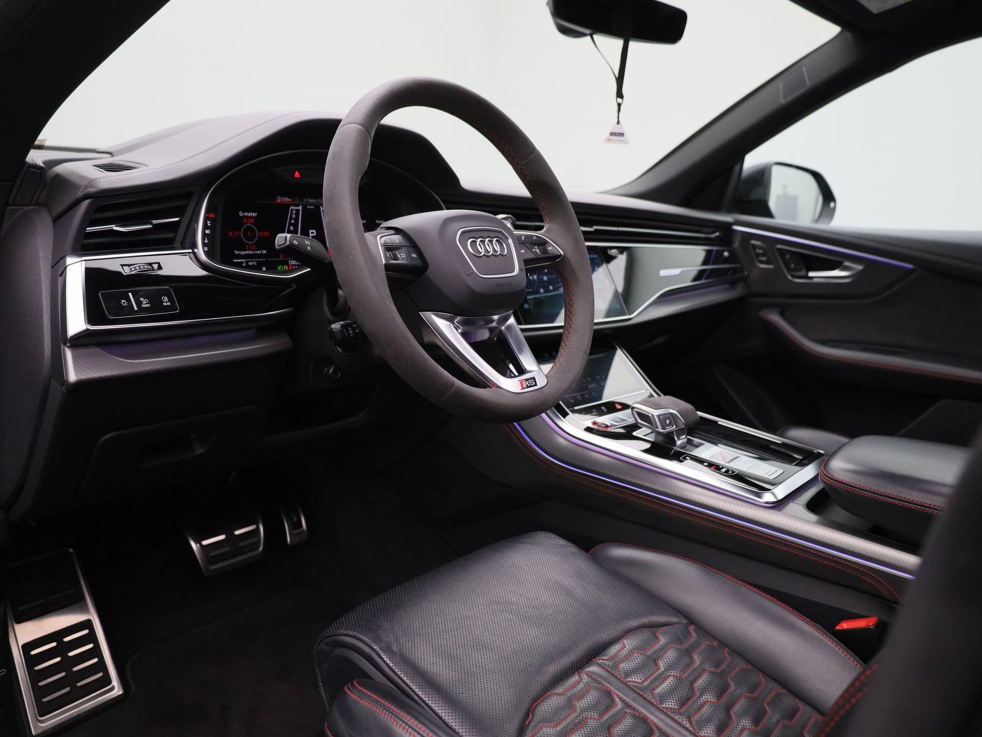 Audi-Q8-image-48